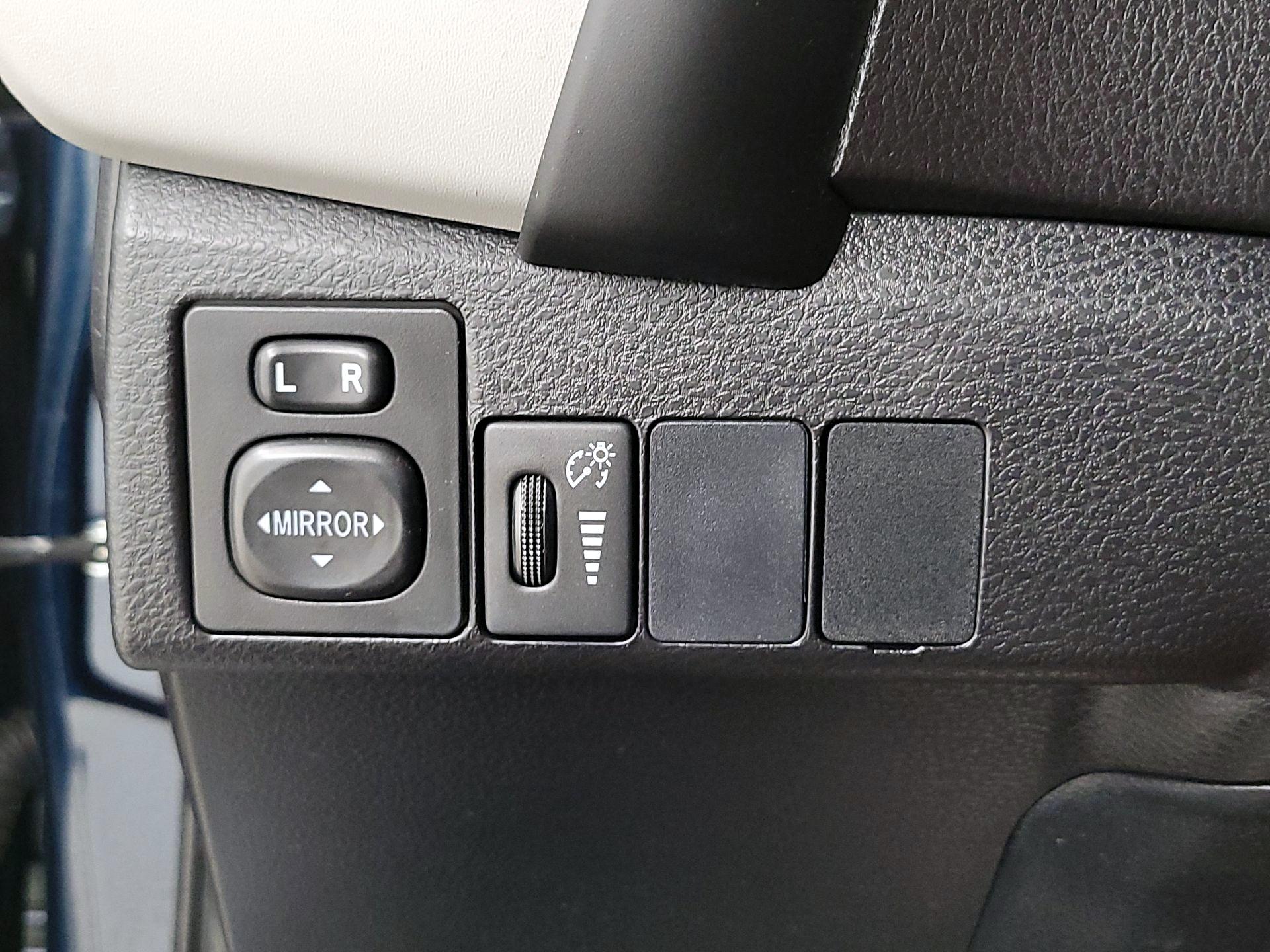 Thumbnail: 2019 Toyota Corolla - 13