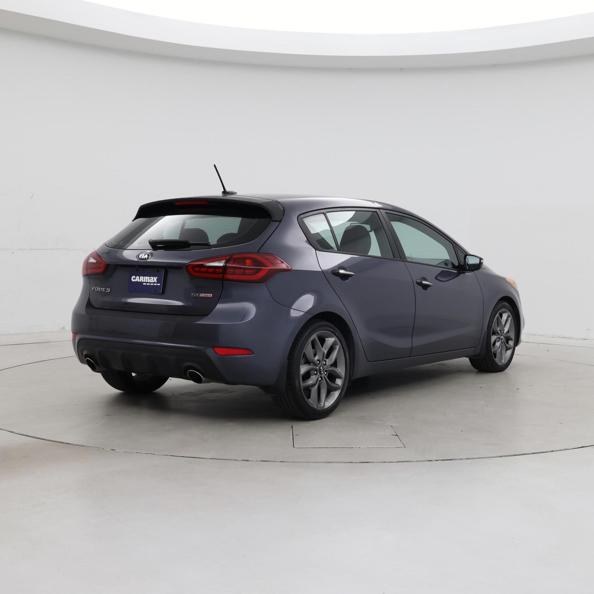 Thumbnail: 2014 Kia Forte - 8