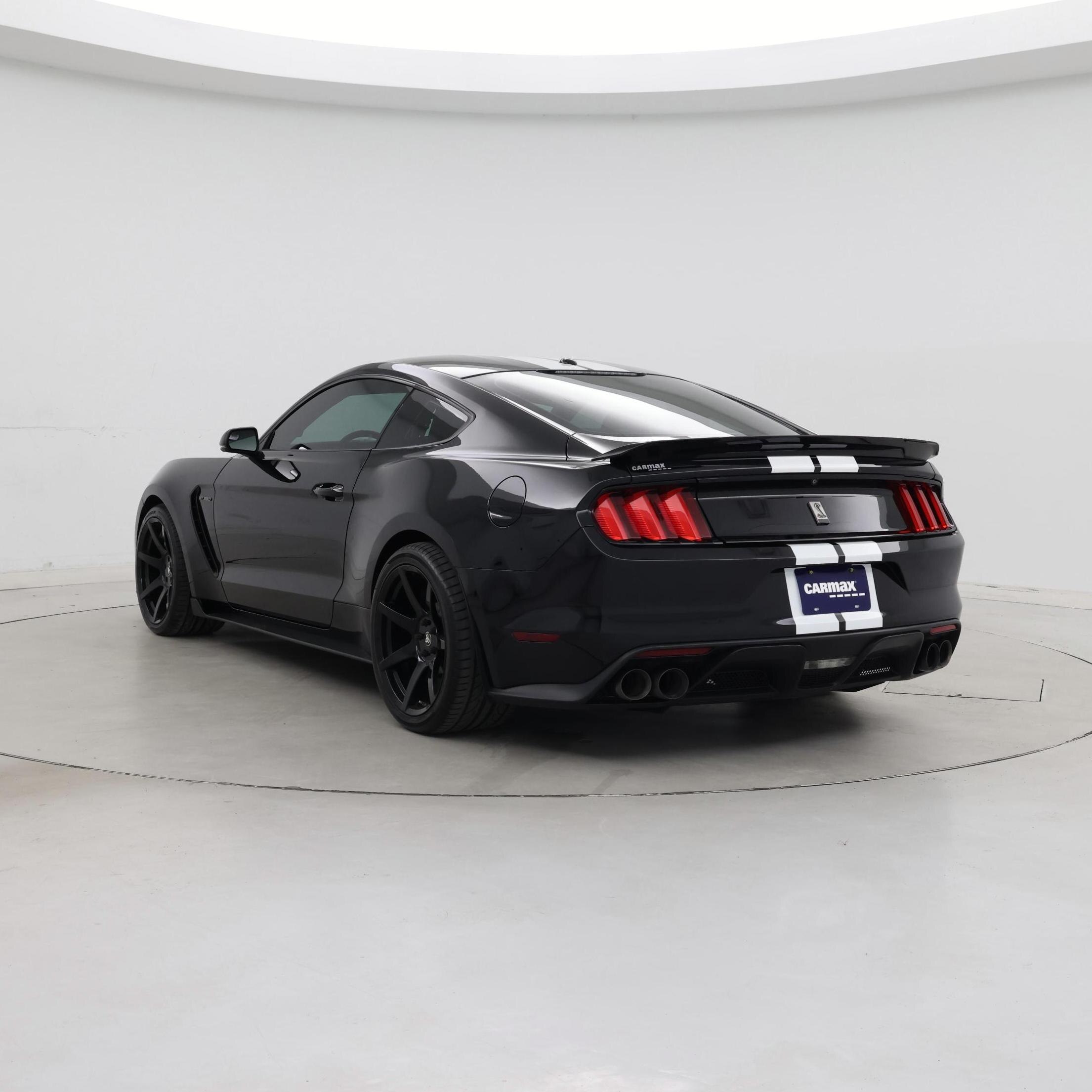 Thumbnail: 2018 Ford Mustang - 2