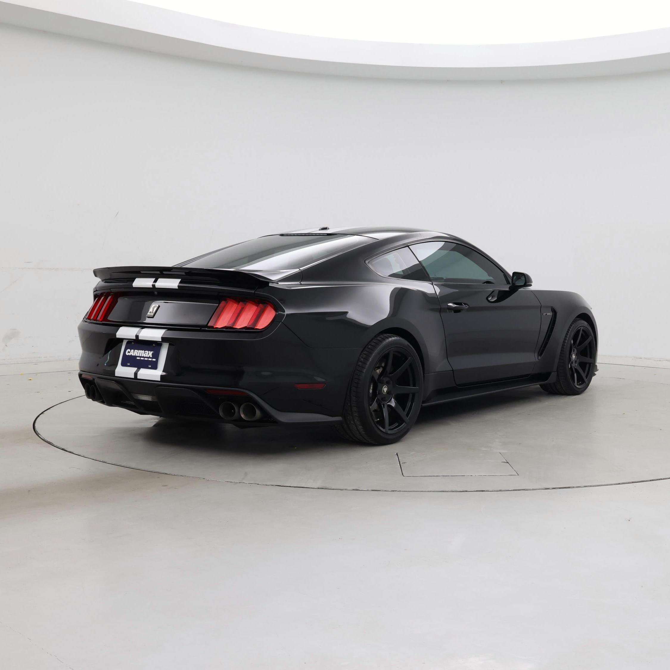 Thumbnail: 2018 Ford Mustang - 8