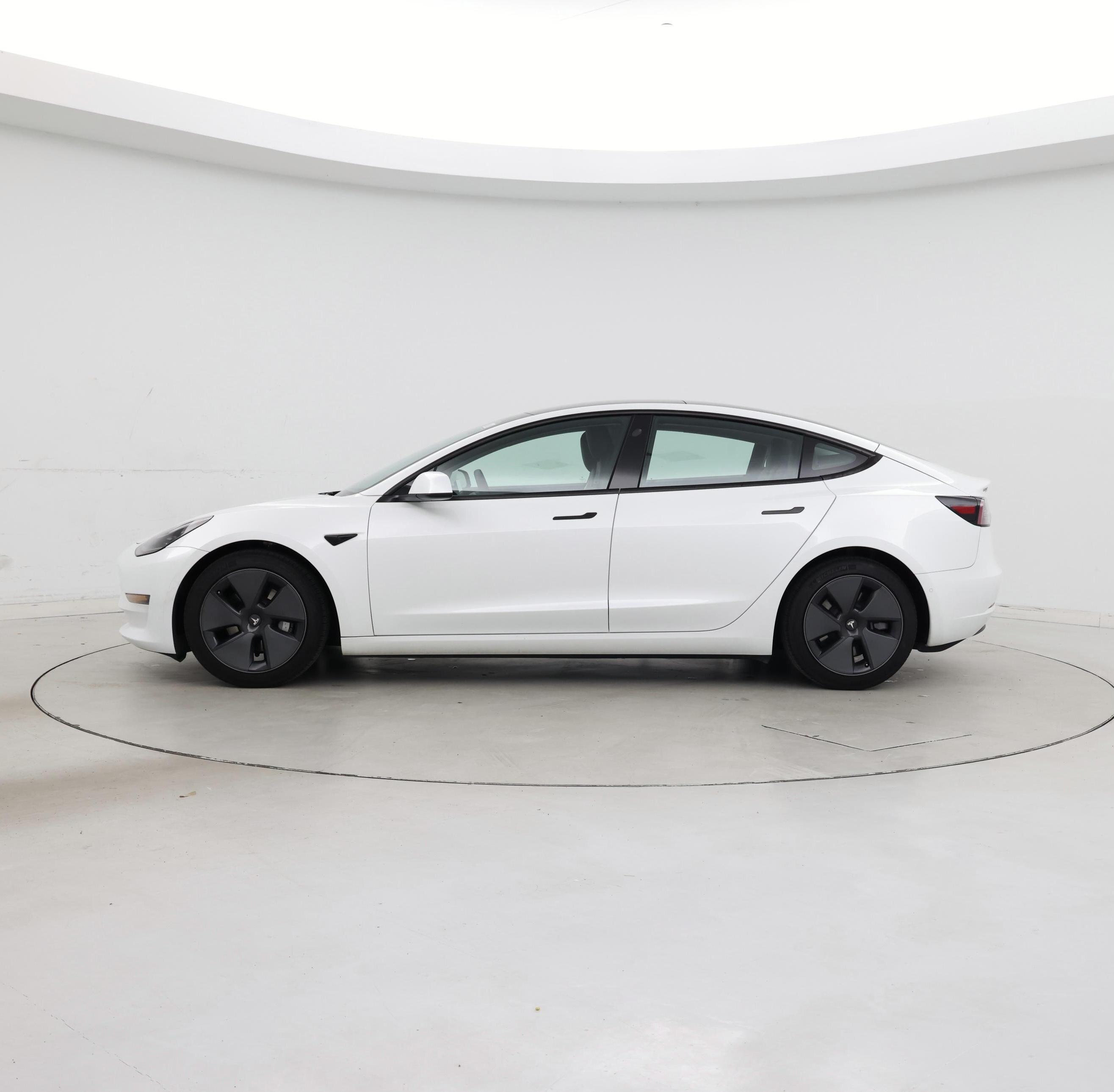 Thumbnail: 2021 Tesla Model 3 - 3
