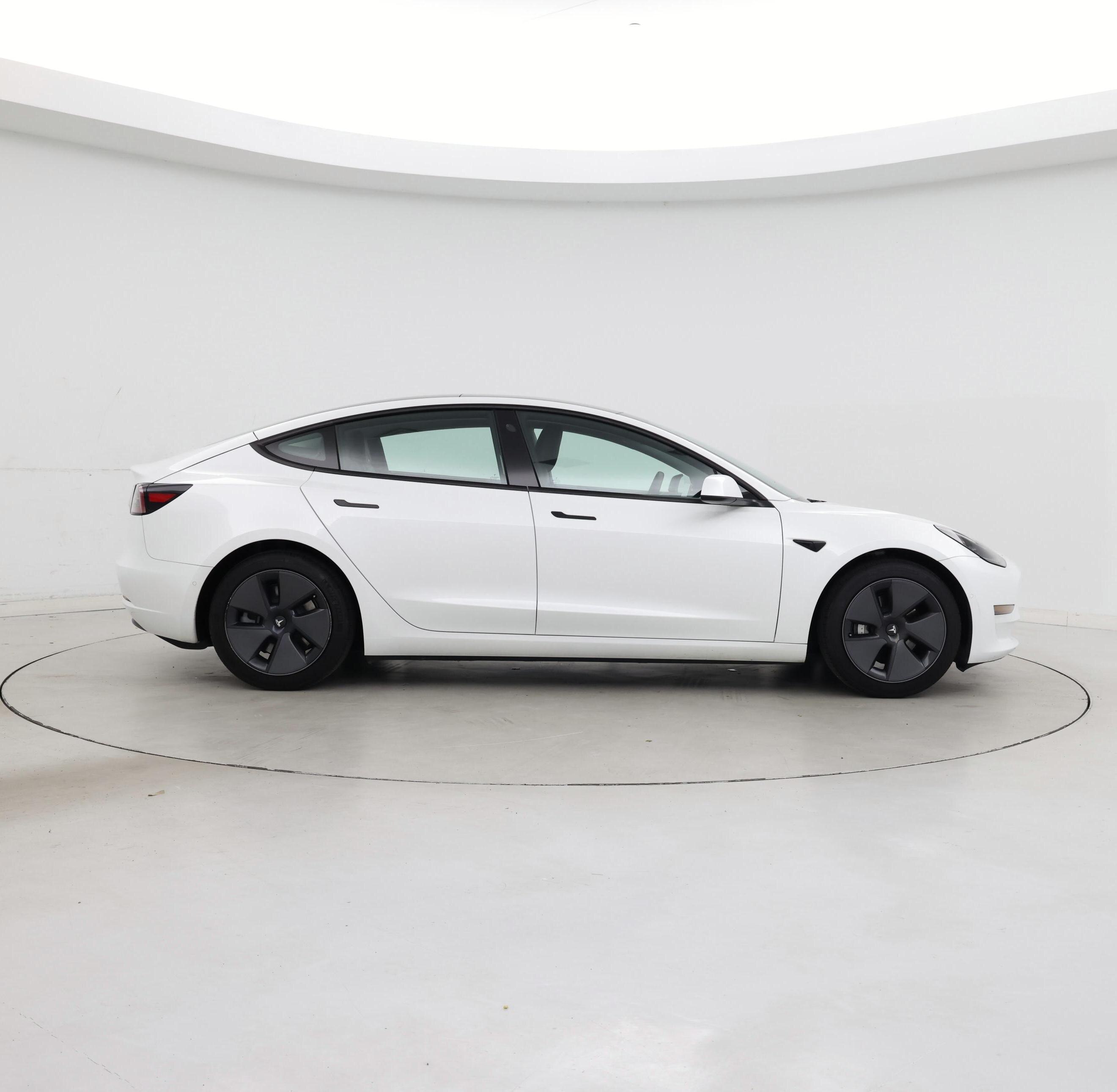 Thumbnail: 2021 Tesla Model 3 - 7