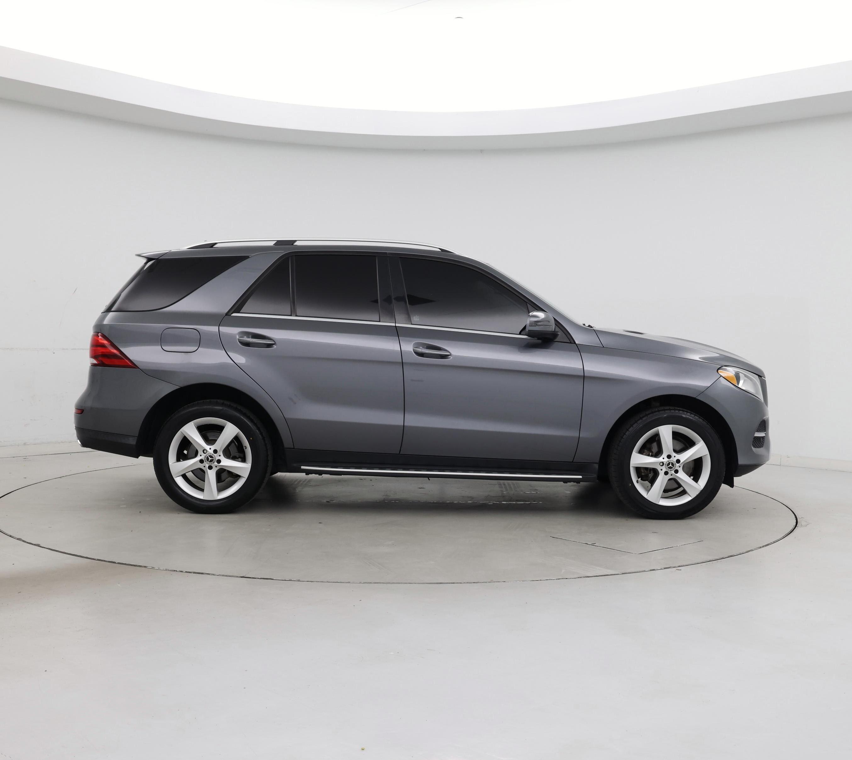 Thumbnail: 2018 Mercedes-Benz GLE - 7