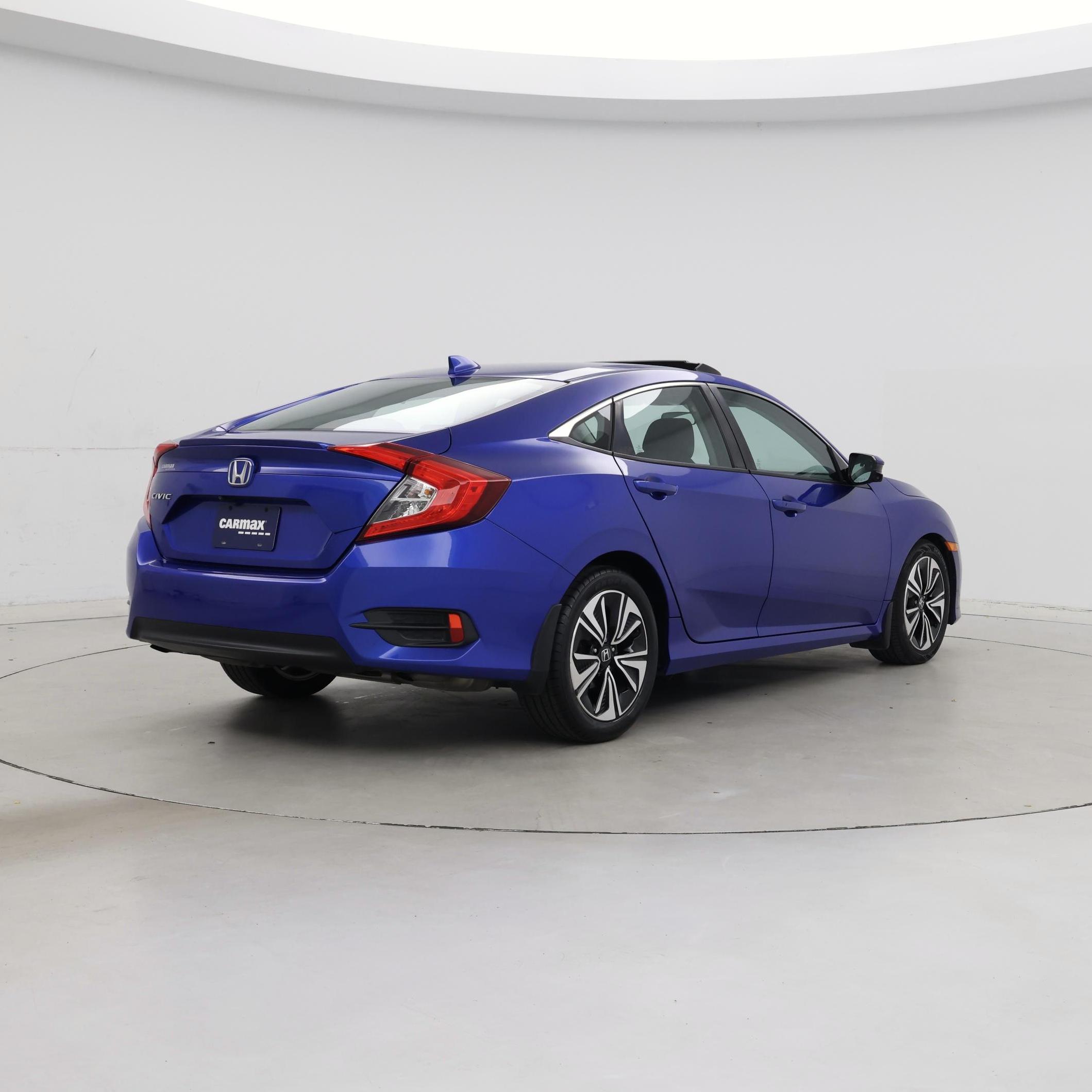 Thumbnail: 2016 Honda Civic - 8