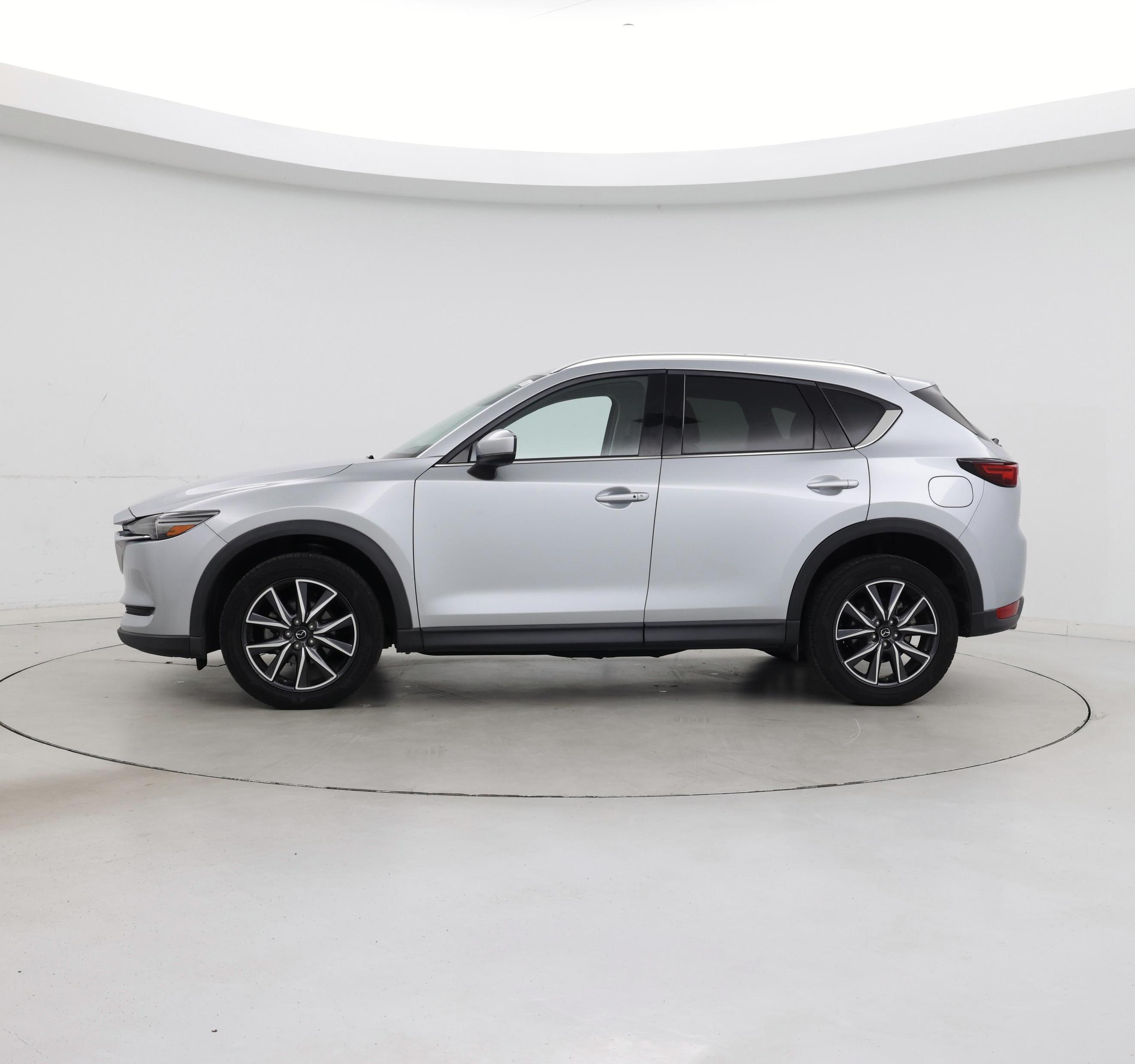 Thumbnail: 2018 Mazda CX-5 - 3