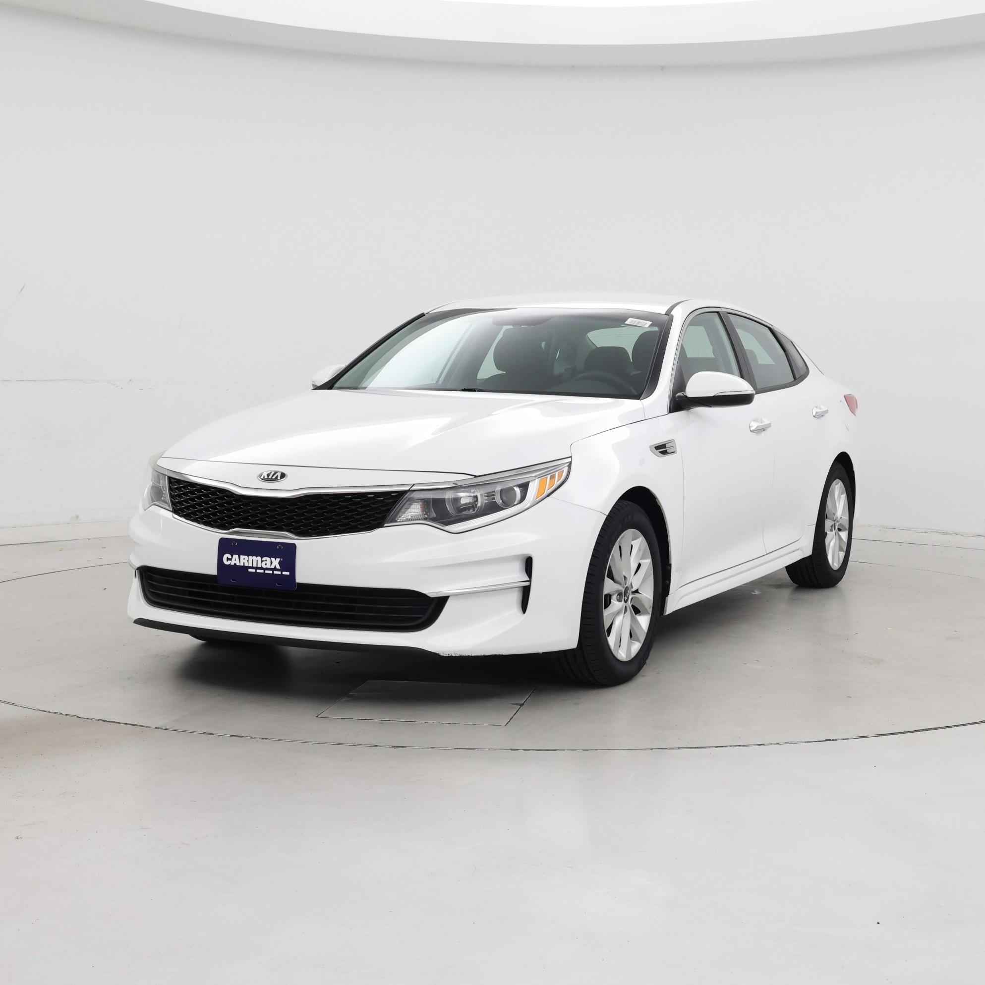 Thumbnail: 2018 Kia Optima - 4