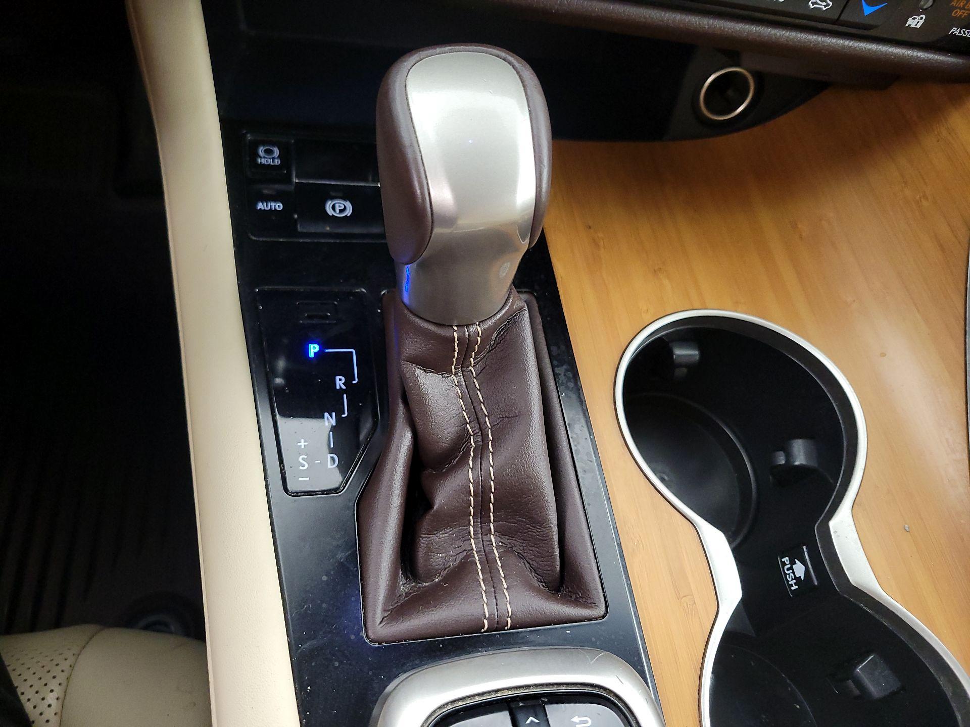 Thumbnail: 2017 Lexus RX - 18