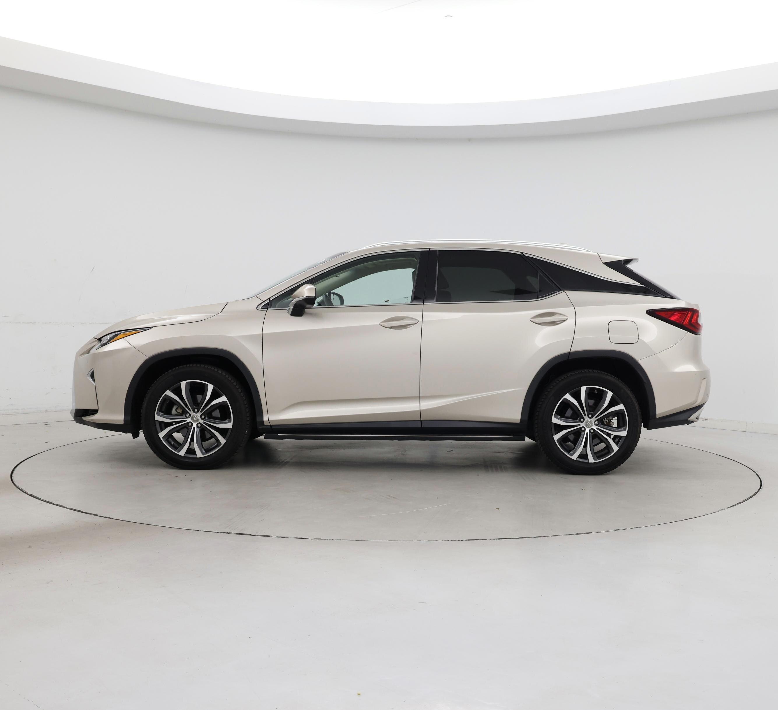 Thumbnail: 2017 Lexus RX - 3