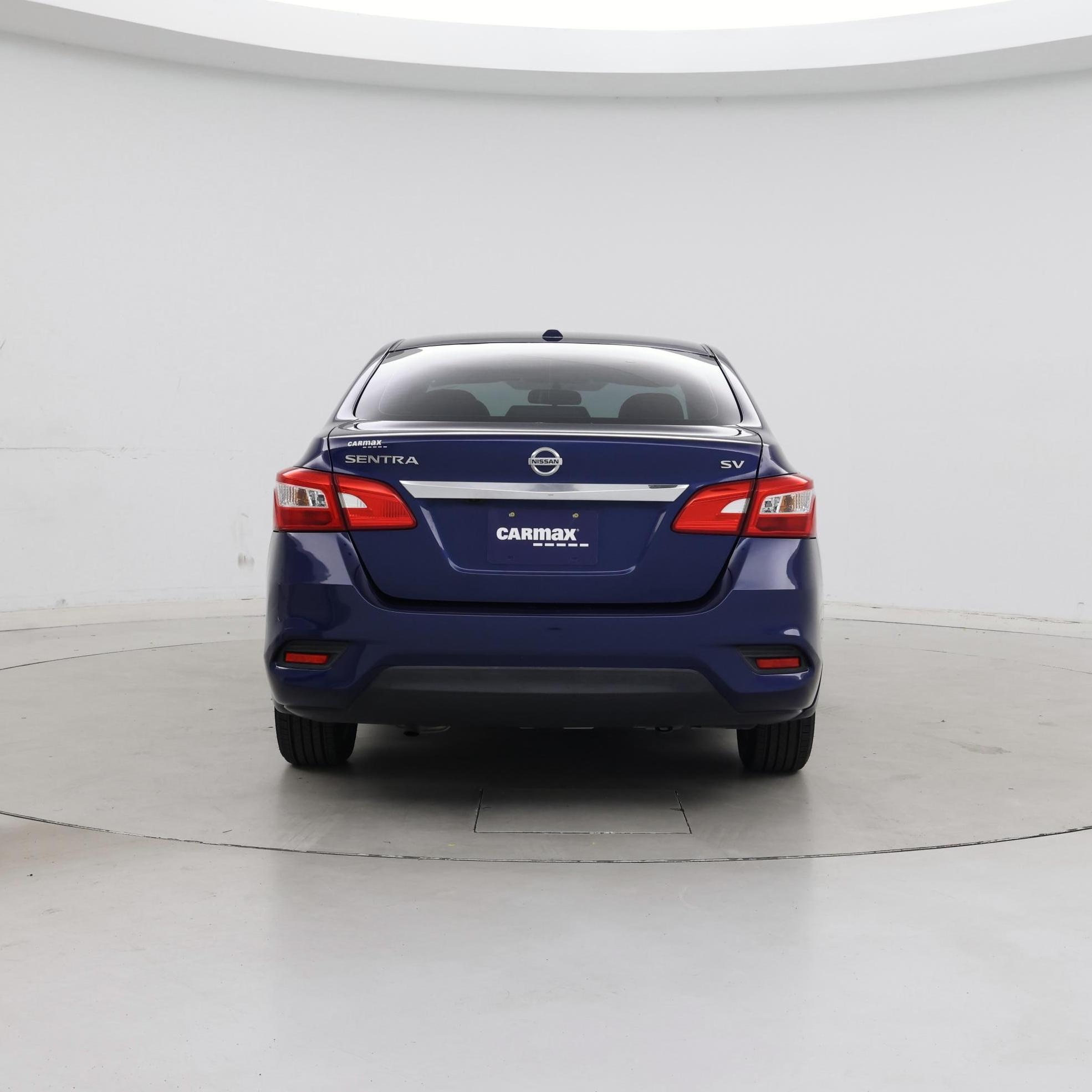 Thumbnail: 2017 Nissan Sentra - 6