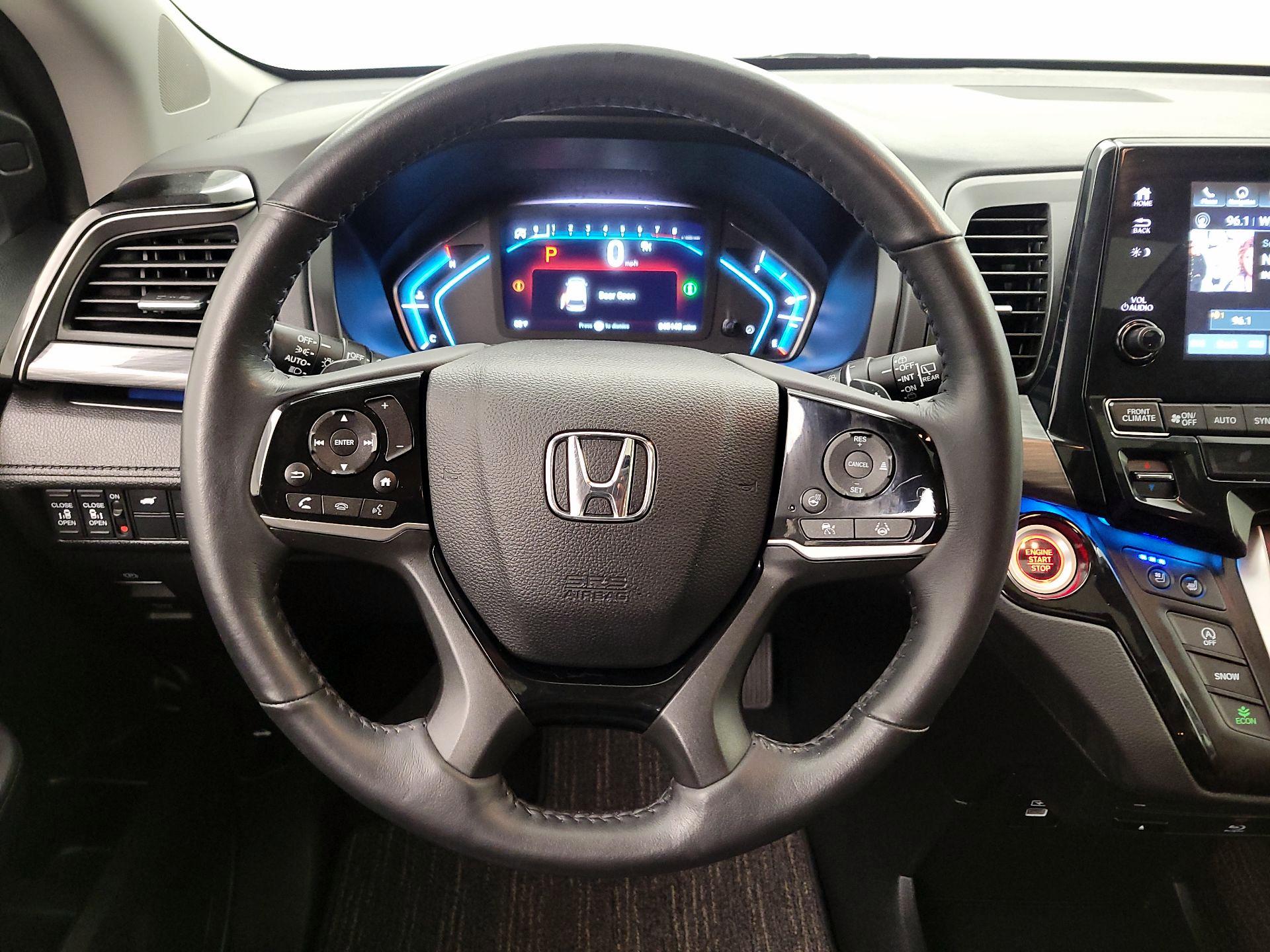 Thumbnail: 2023 Honda Odyssey - 10