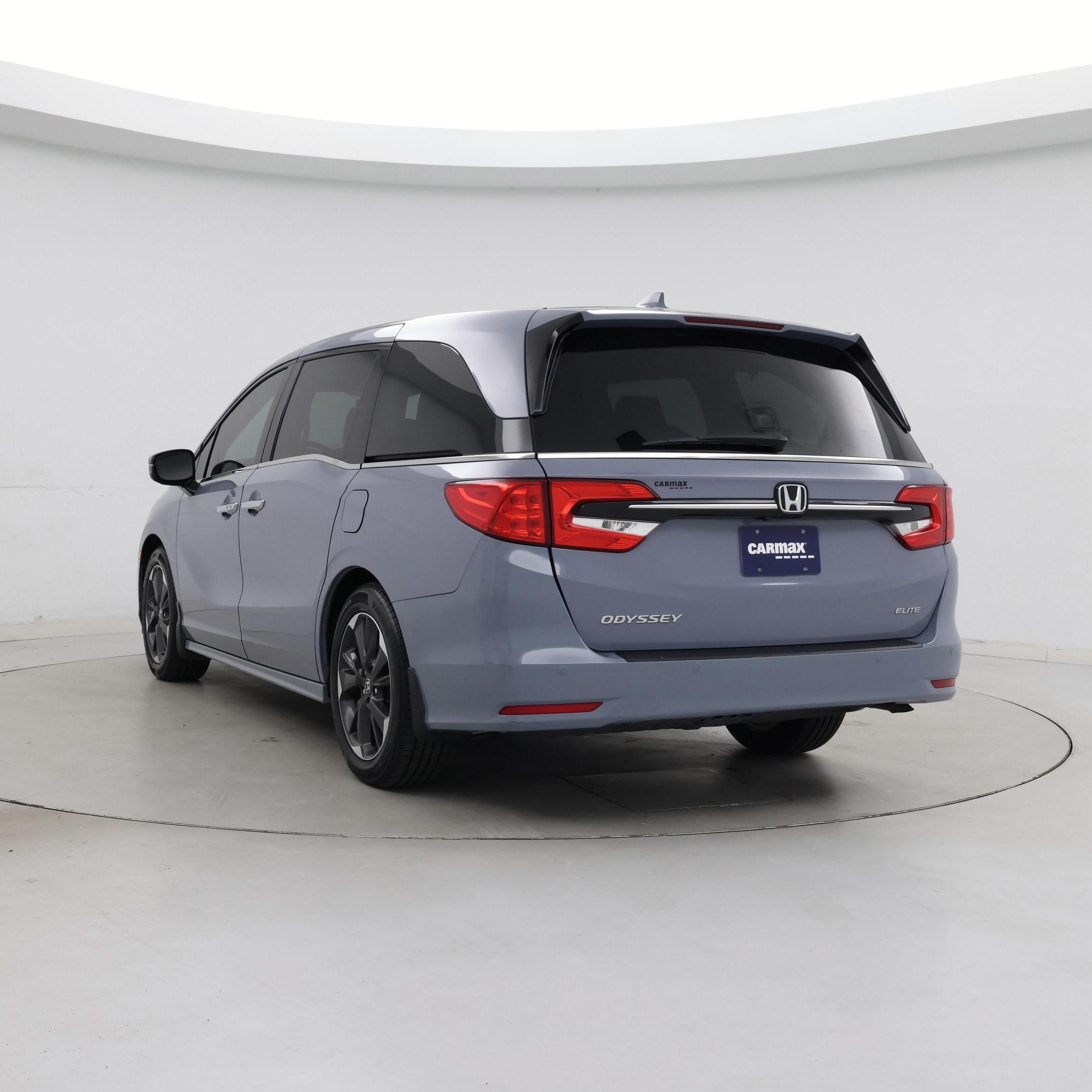 Thumbnail: 2023 Honda Odyssey - 2