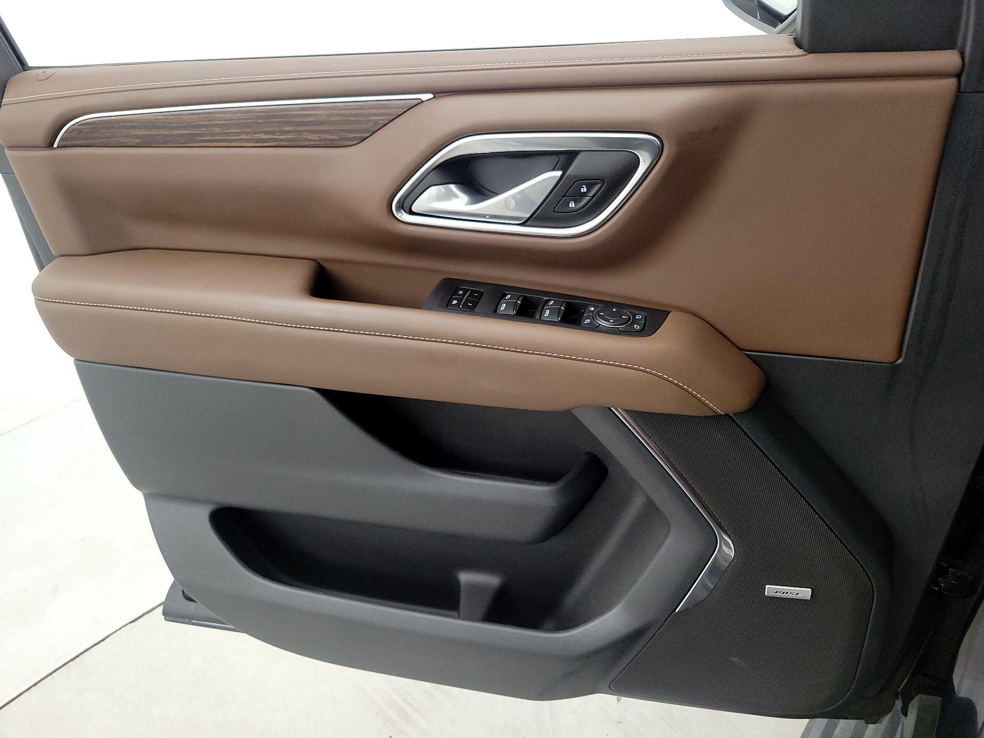 Thumbnail: 2024 Chevrolet Tahoe - 12