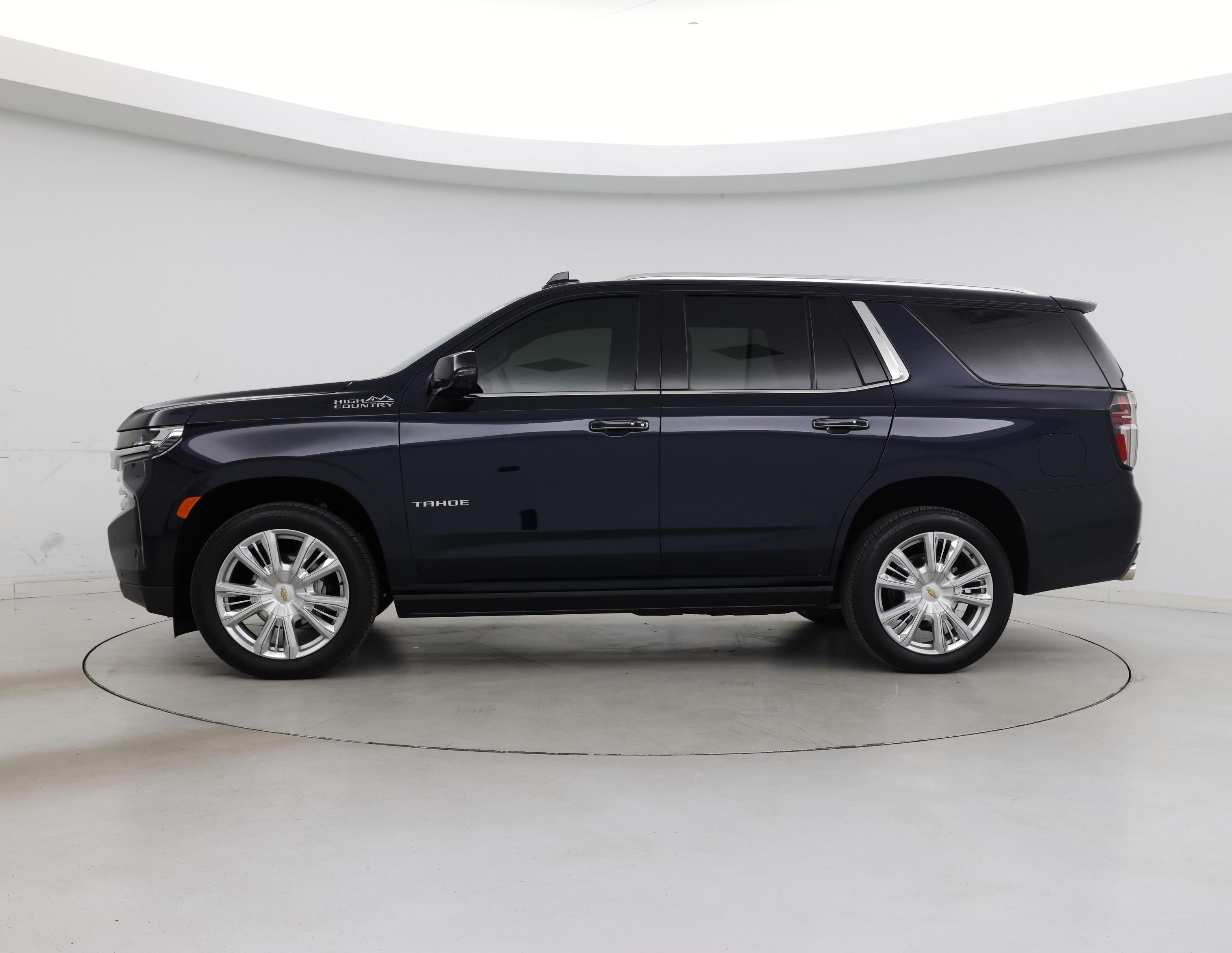 Thumbnail: 2024 Chevrolet Tahoe - 3