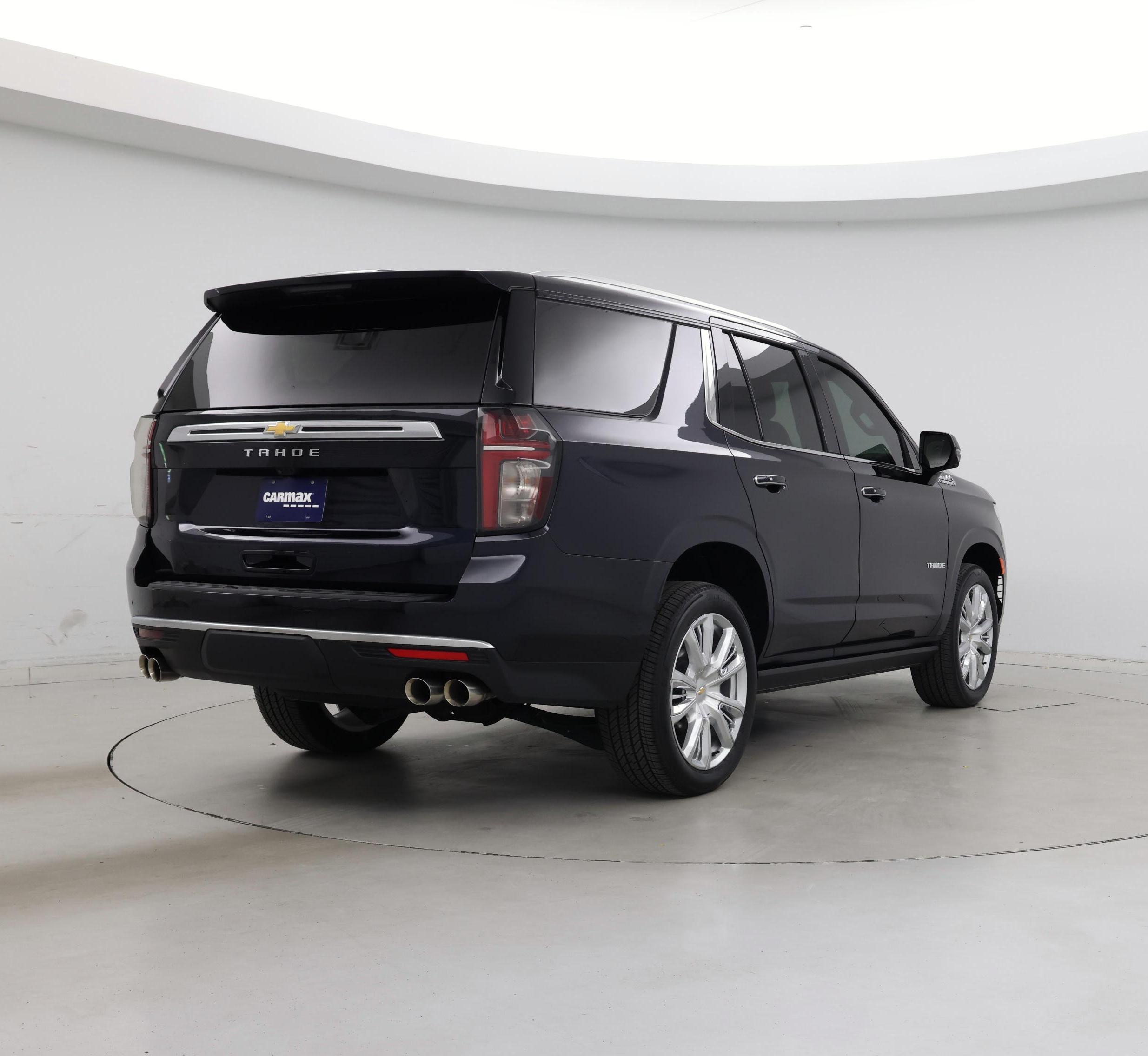 Thumbnail: 2024 Chevrolet Tahoe - 8