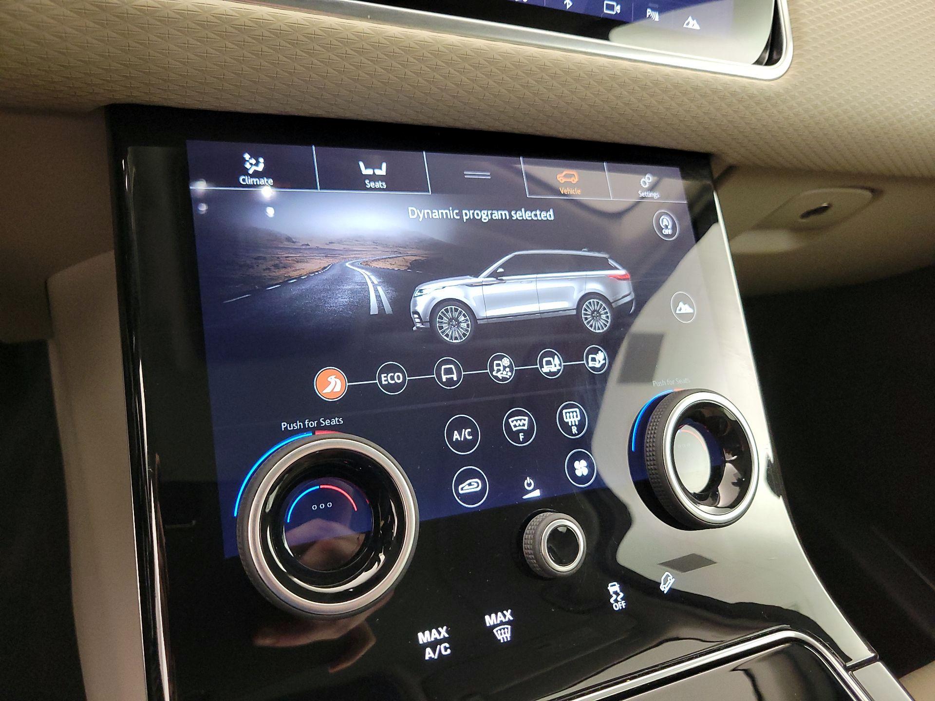 Thumbnail: 2019 Land Rover Range Rover Velar - 17