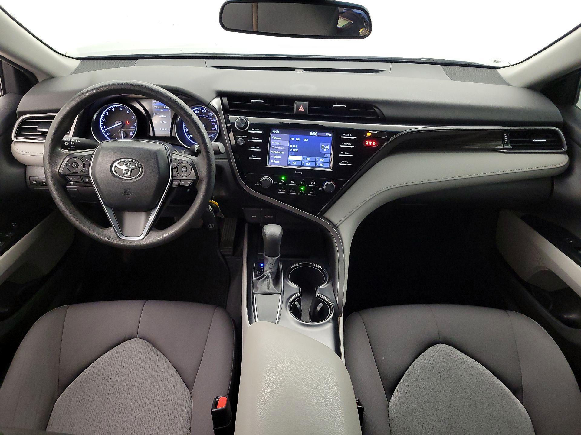 Thumbnail: 2020 Toyota Camry - 9