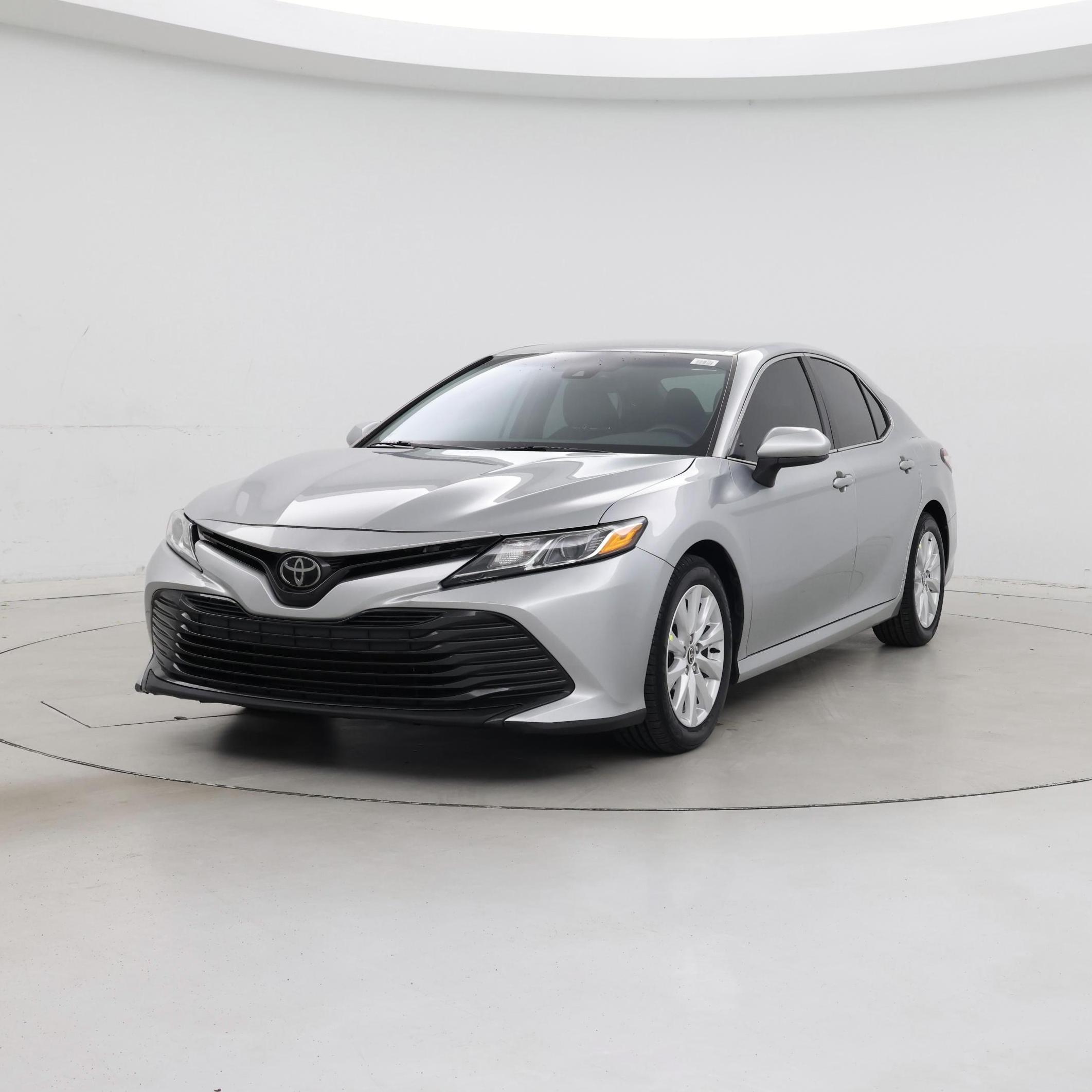 Thumbnail: 2020 Toyota Camry - 4