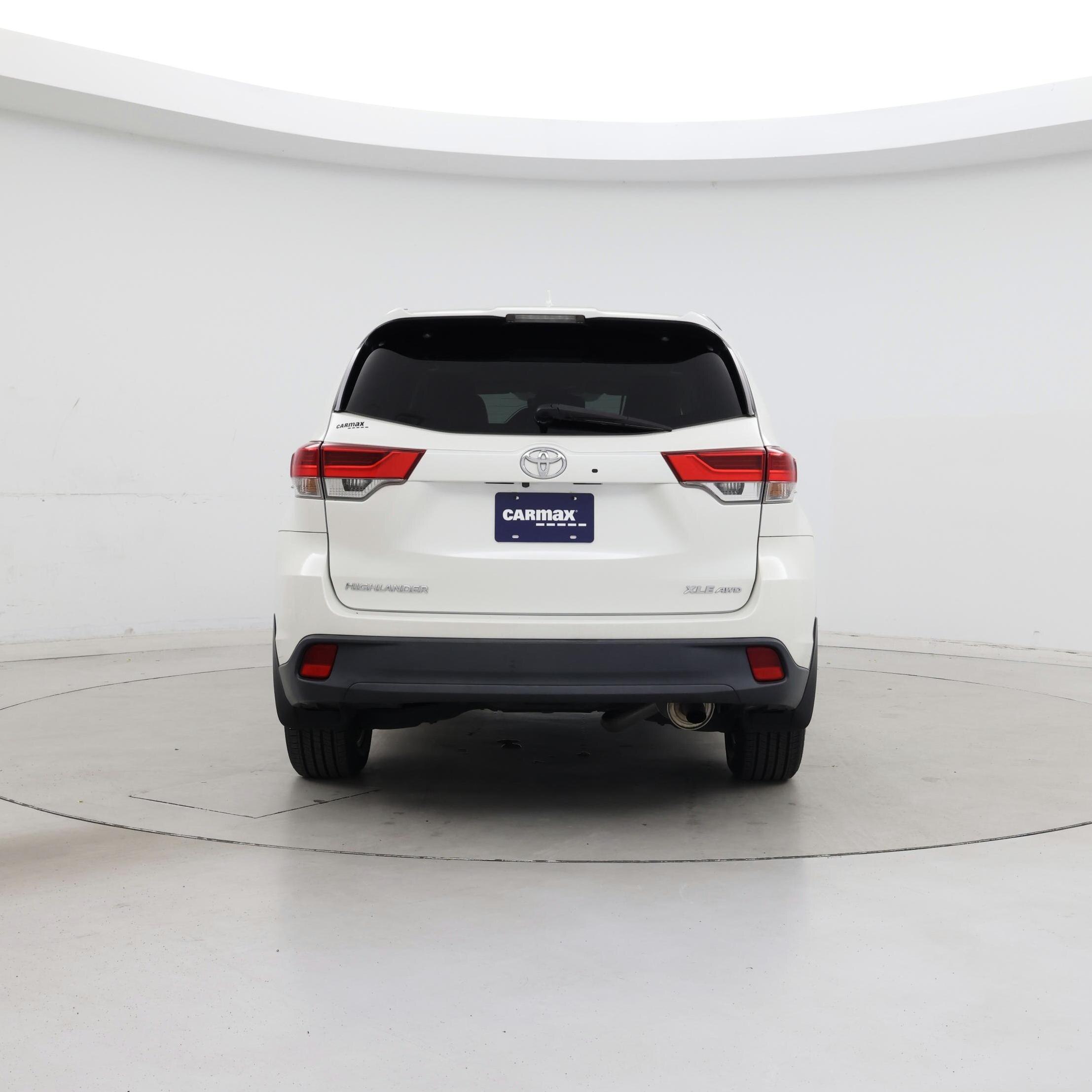 Thumbnail: 2017 Toyota Highlander - 6
