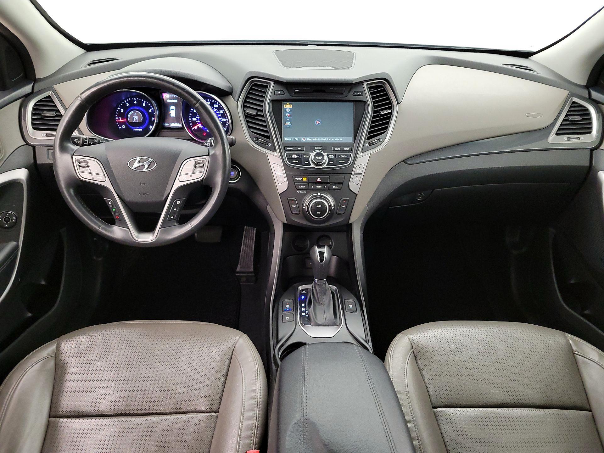 Thumbnail: 2015 Hyundai Santa Fe - 9