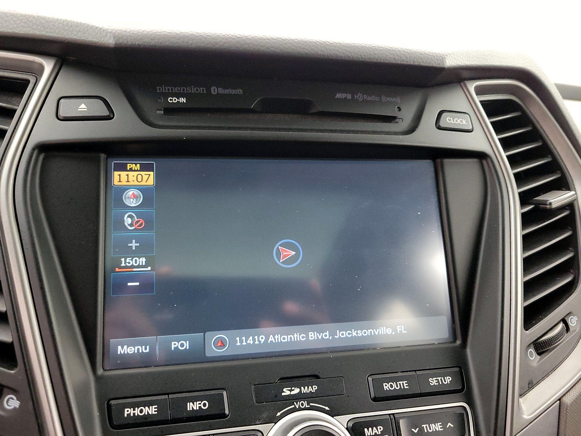 Thumbnail: 2015 Hyundai Santa Fe - 14