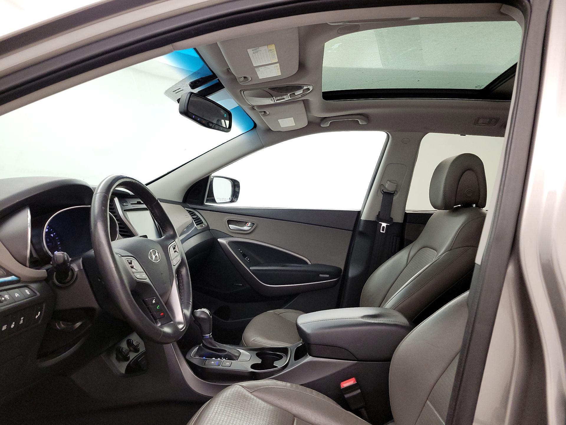 Thumbnail: 2015 Hyundai Santa Fe - 20