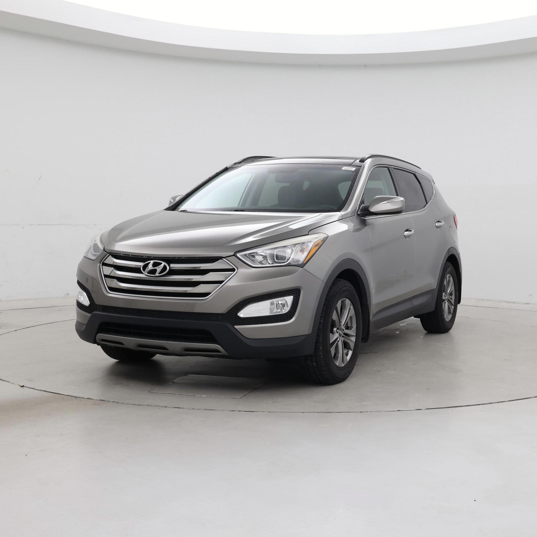 Thumbnail: 2015 Hyundai Santa Fe - 4