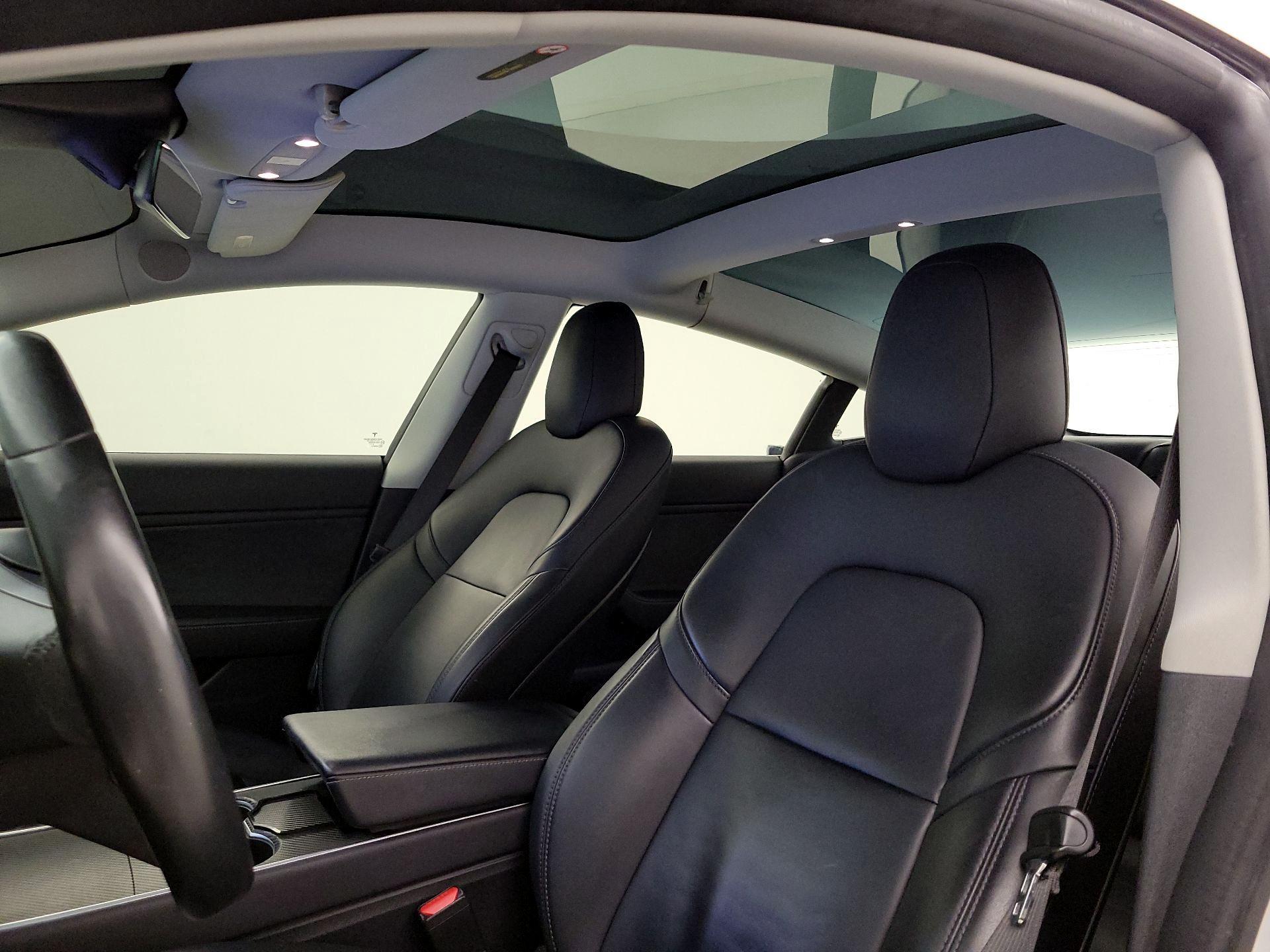 Thumbnail: 2018 Tesla Model 3 - 18