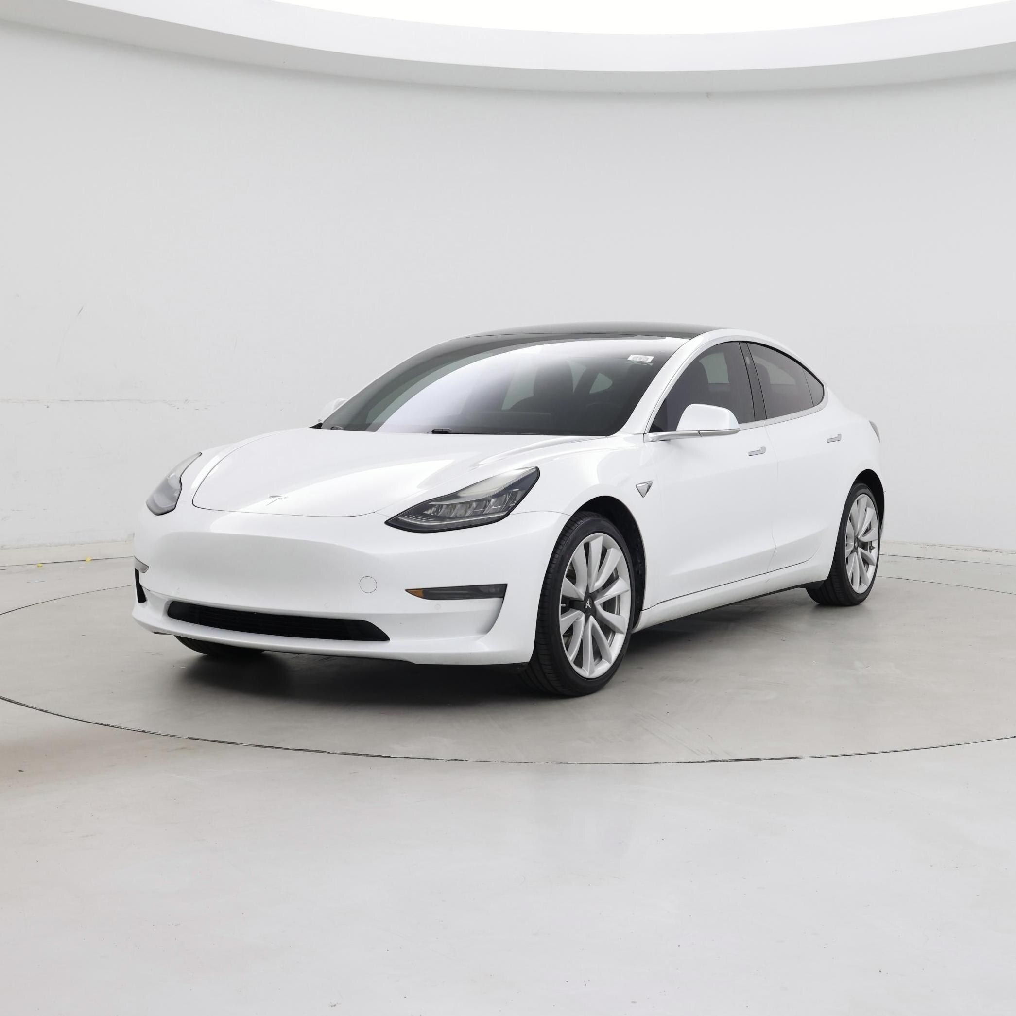 Thumbnail: 2018 Tesla Model 3 - 4