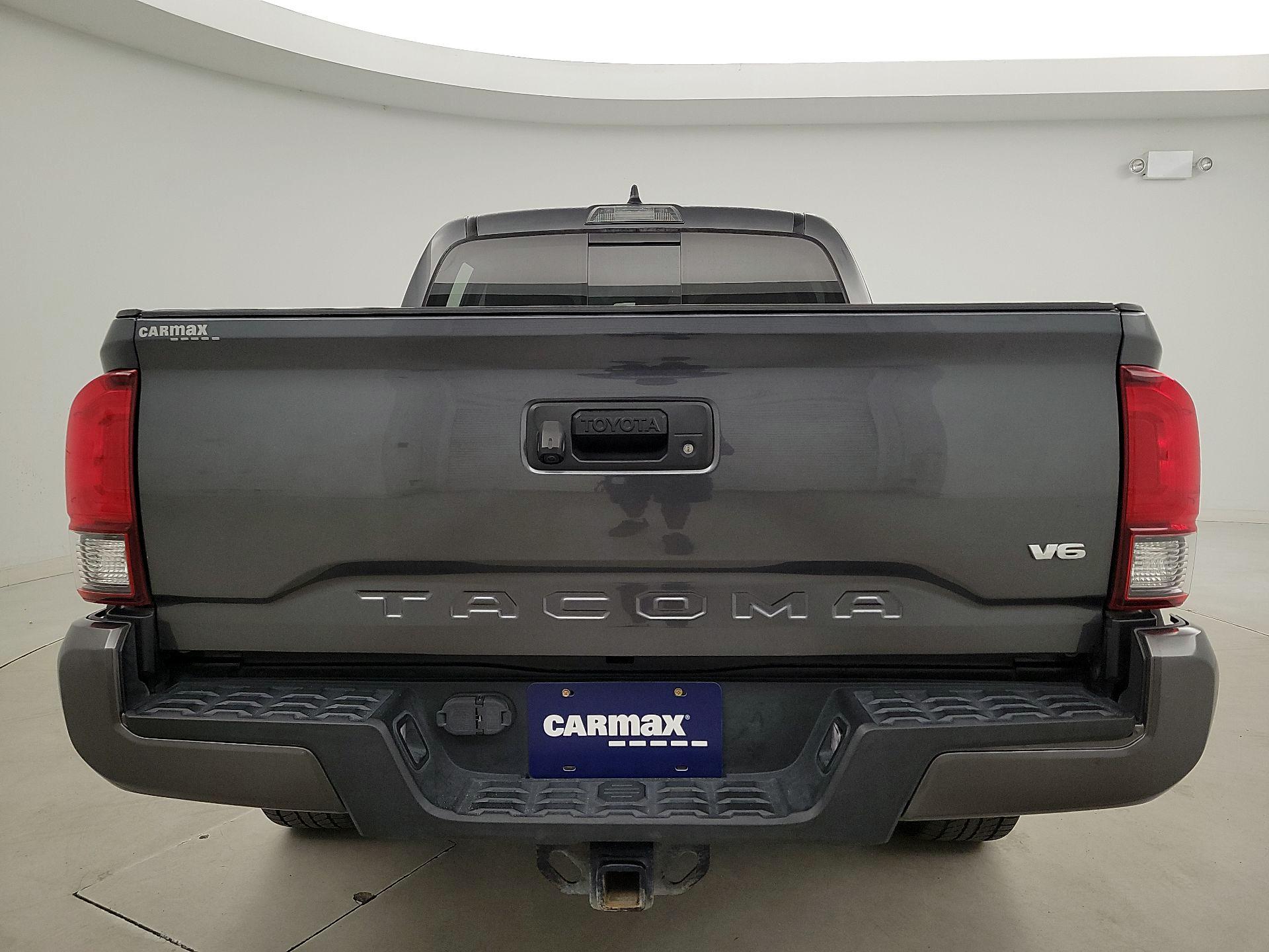 Thumbnail: 2022 Toyota Tacoma - 20