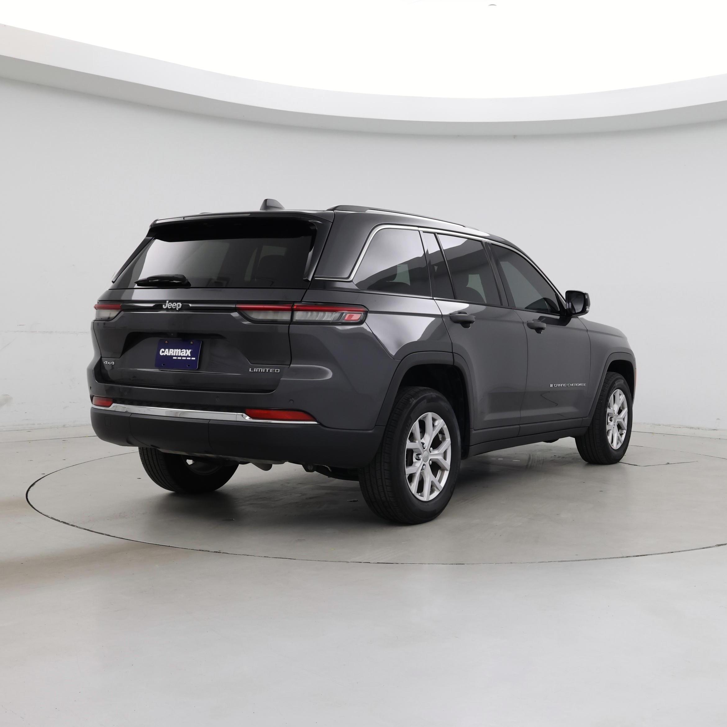 Thumbnail: 2022 Jeep Grand Cherokee - 8
