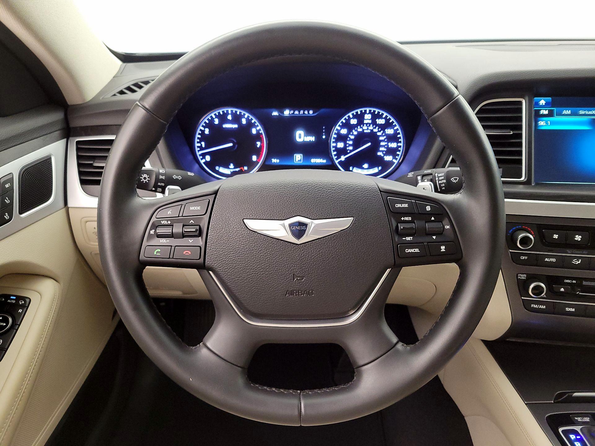 Thumbnail: 2015 Hyundai Genesis - 10