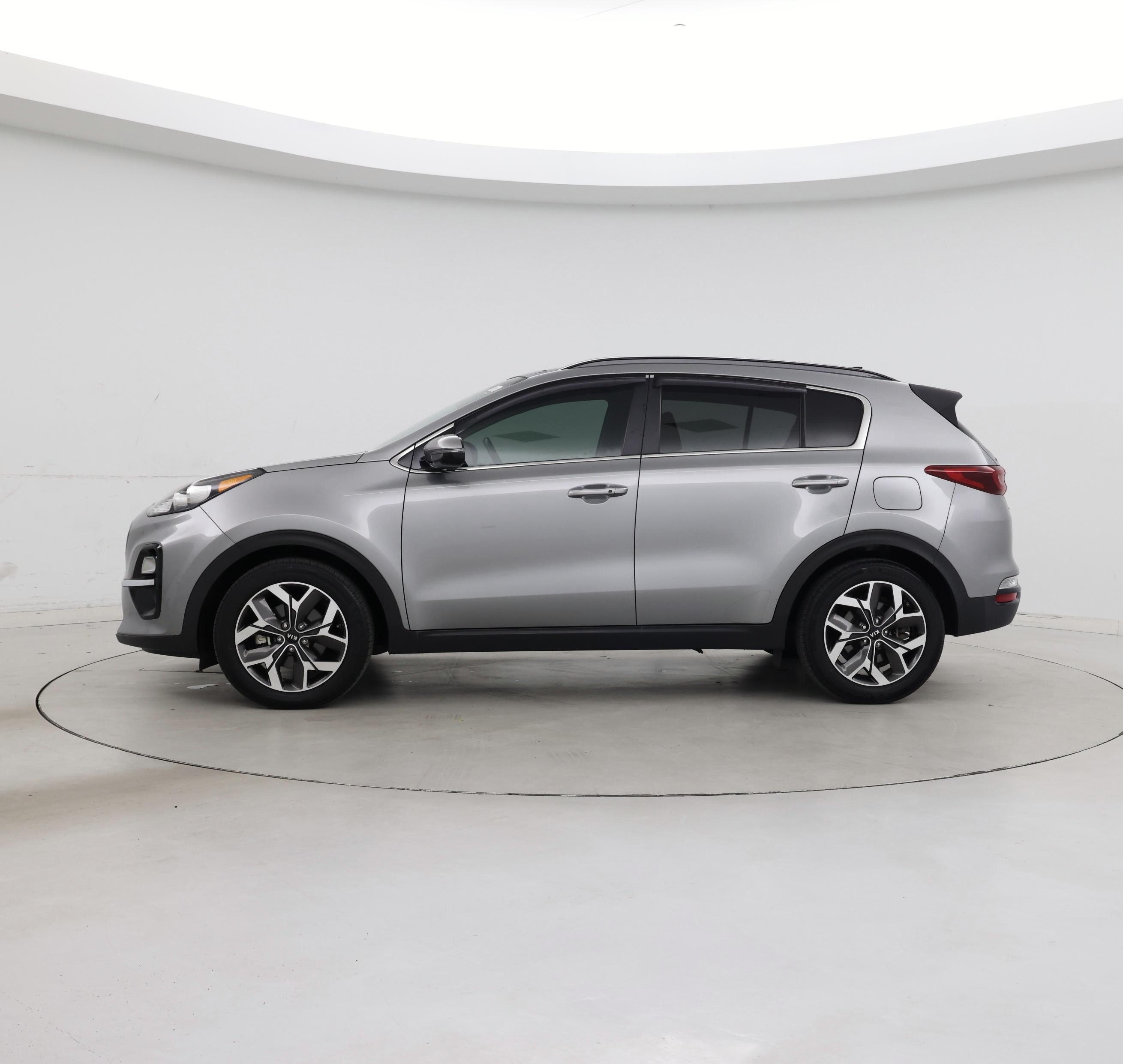 Thumbnail: 2021 Kia Sportage - 3