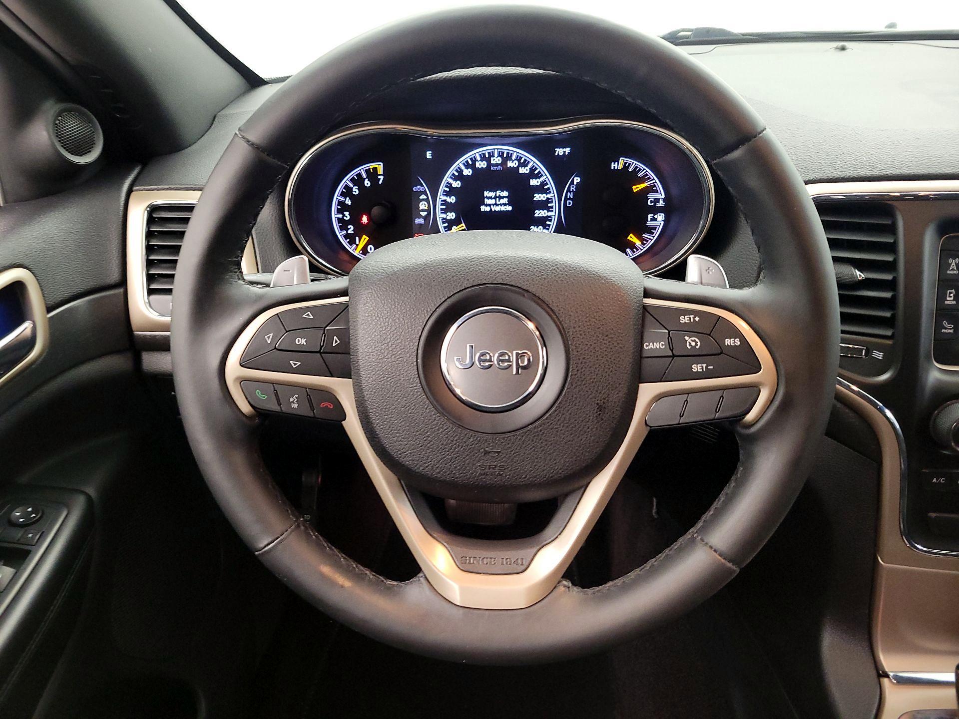 Thumbnail: 2016 Jeep Grand Cherokee - 10
