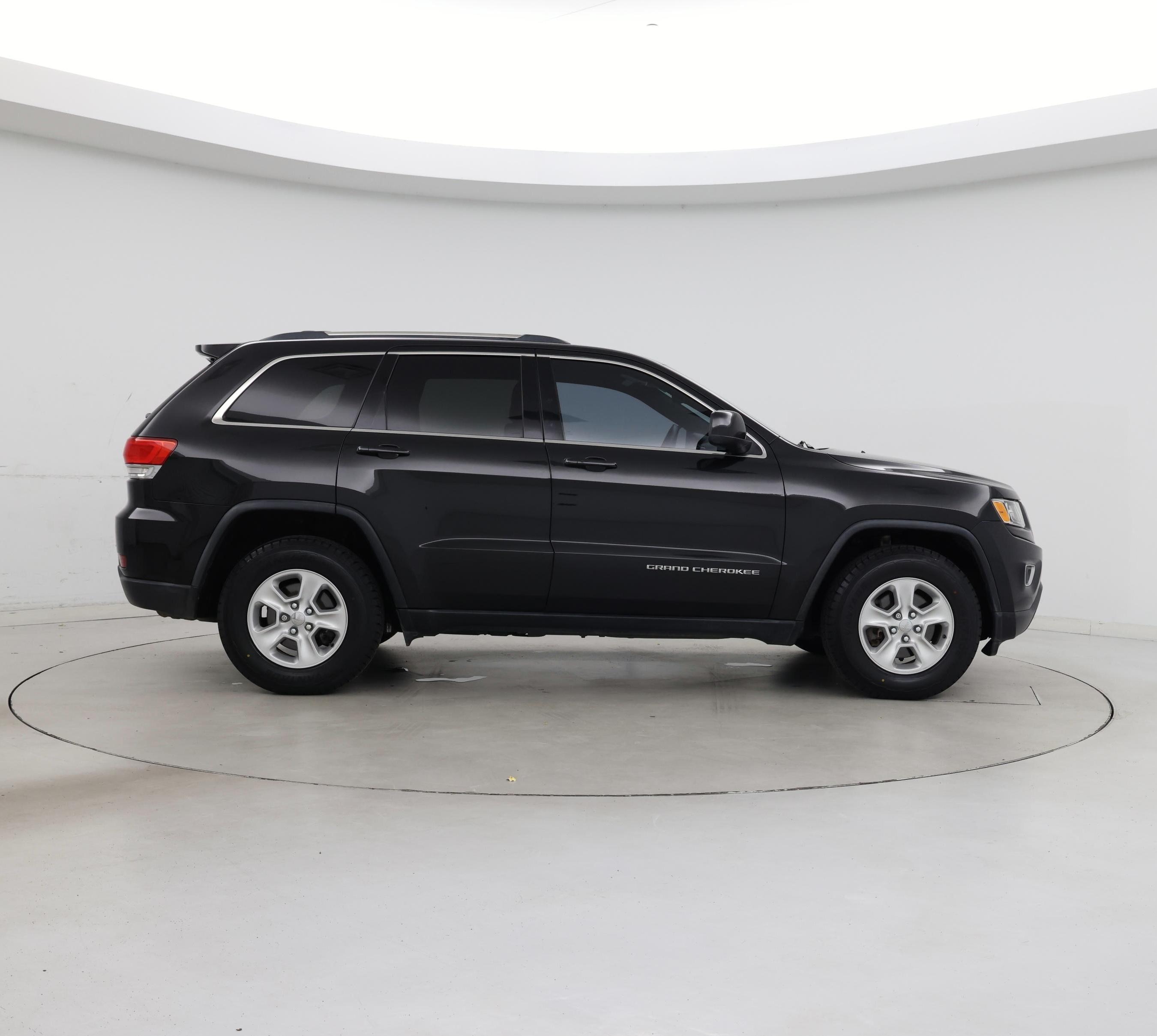 Thumbnail: 2016 Jeep Grand Cherokee - 7