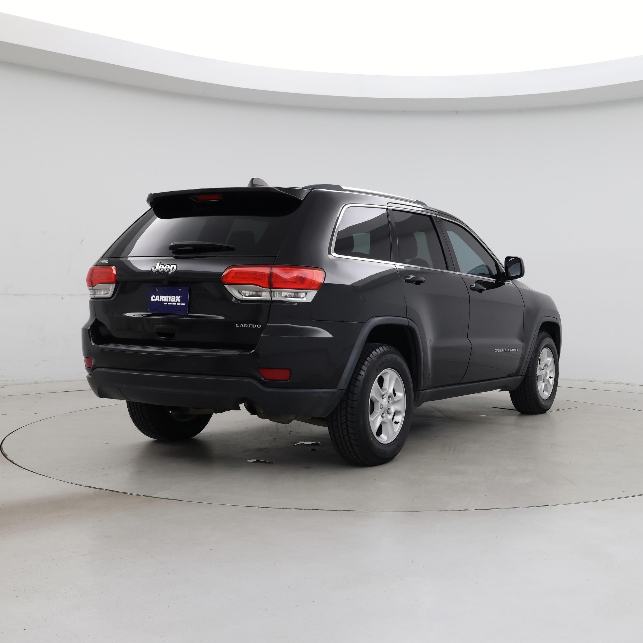 Thumbnail: 2016 Jeep Grand Cherokee - 8