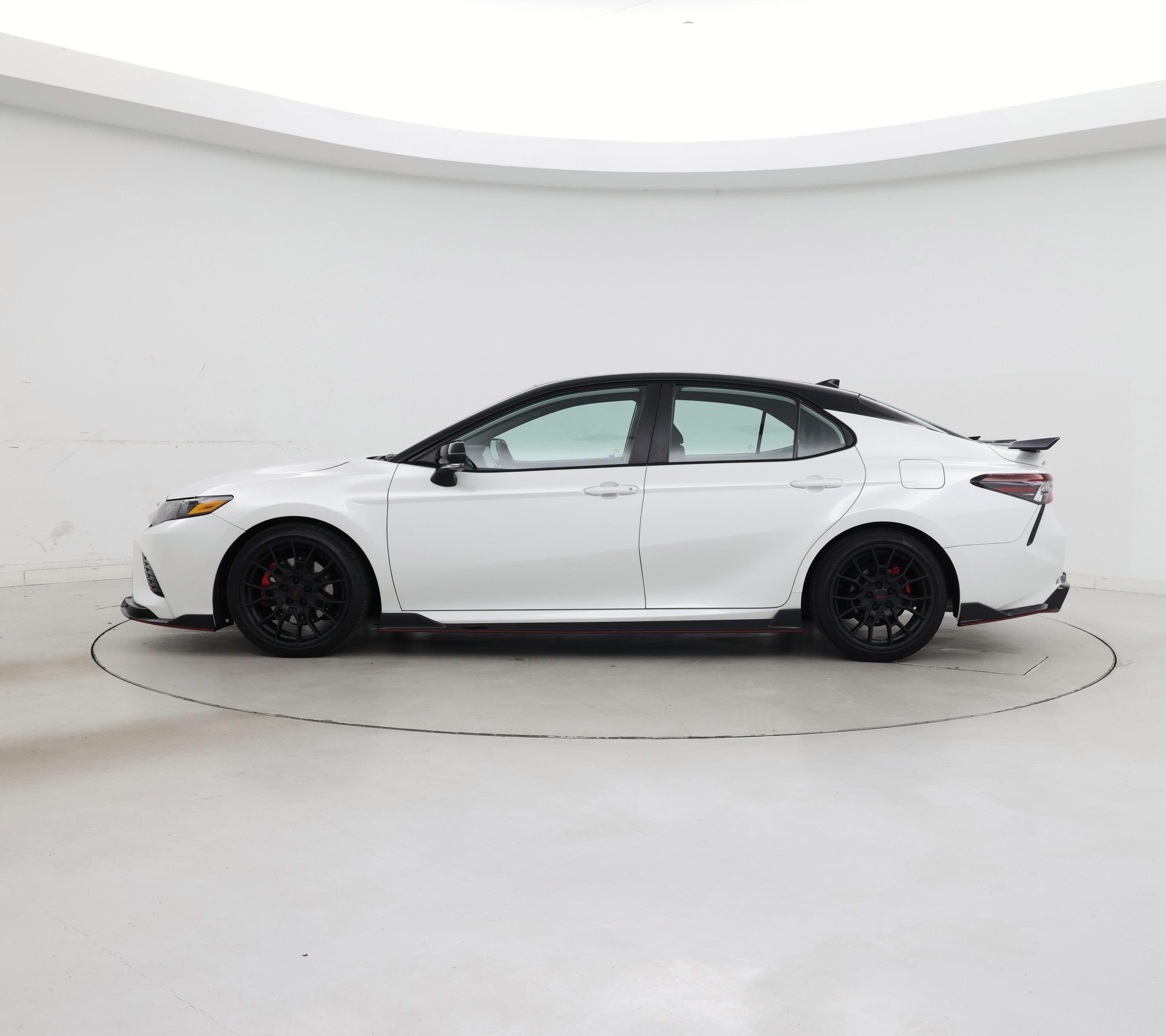 Thumbnail: 2023 Toyota Camry - 3