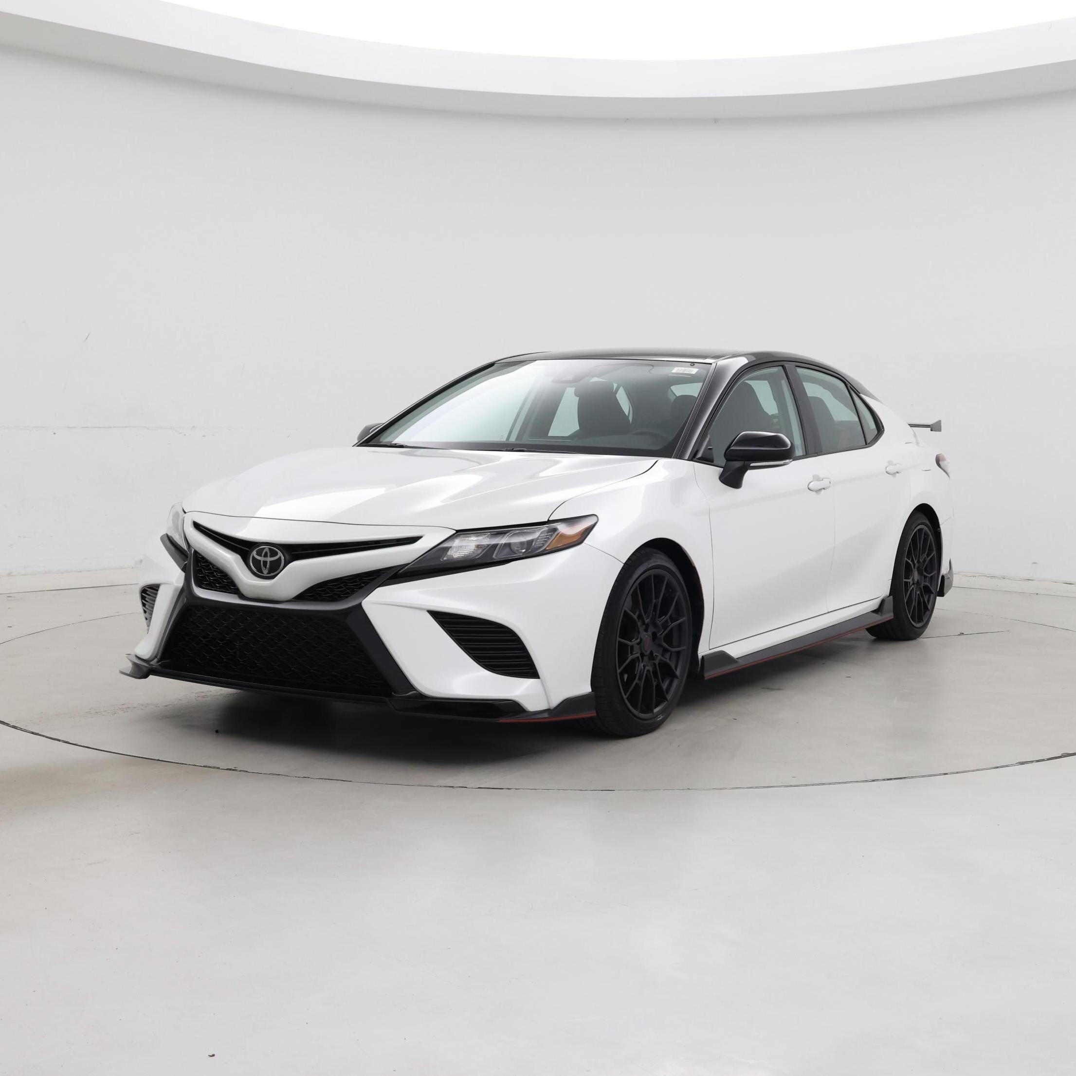 Thumbnail: 2023 Toyota Camry - 4