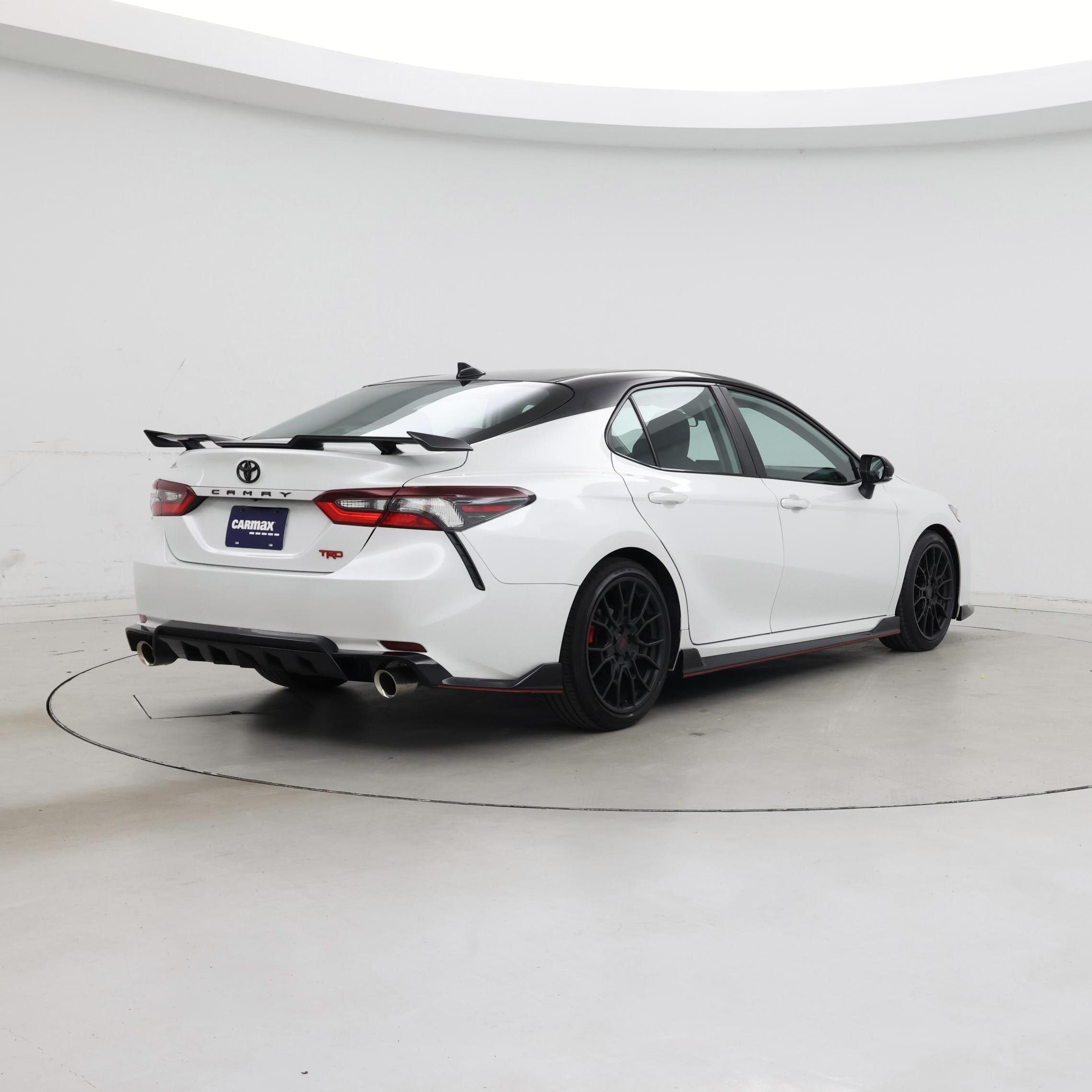 Thumbnail: 2023 Toyota Camry - 8