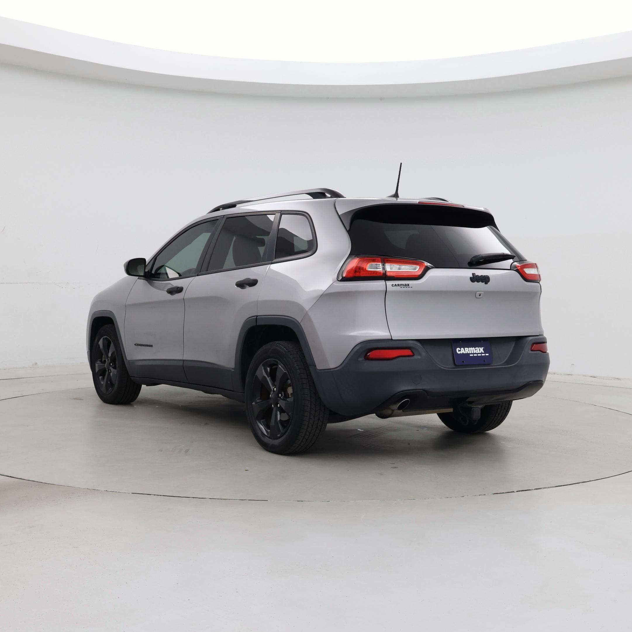Thumbnail: 2016 Jeep Cherokee - 2