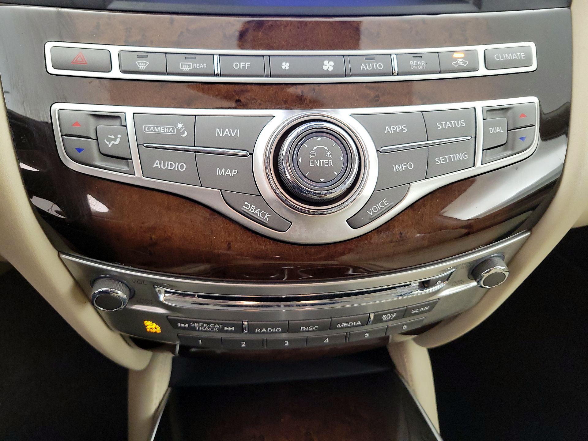 Thumbnail: 2017 INFINITI QX60 - 17