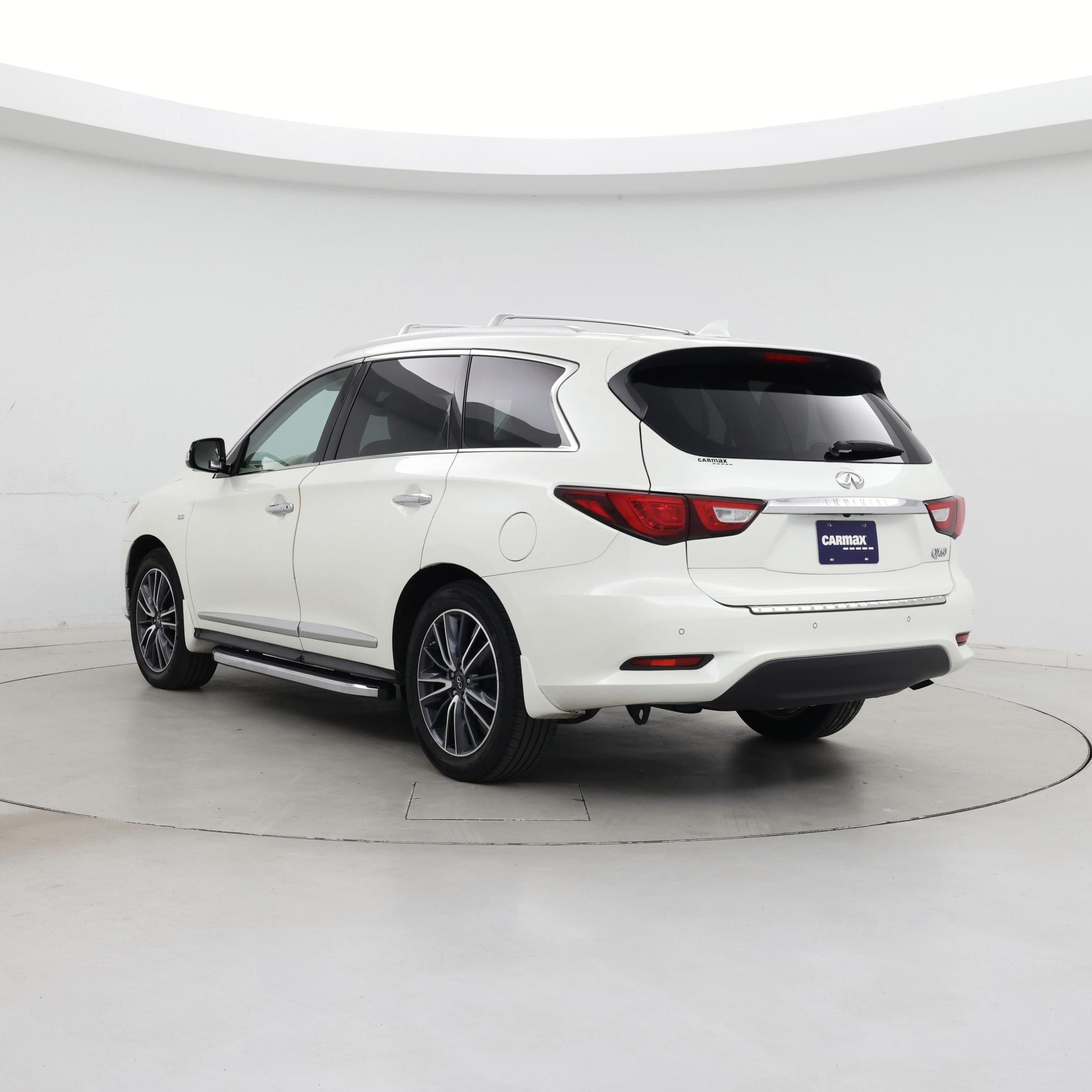Thumbnail: 2017 INFINITI QX60 - 2