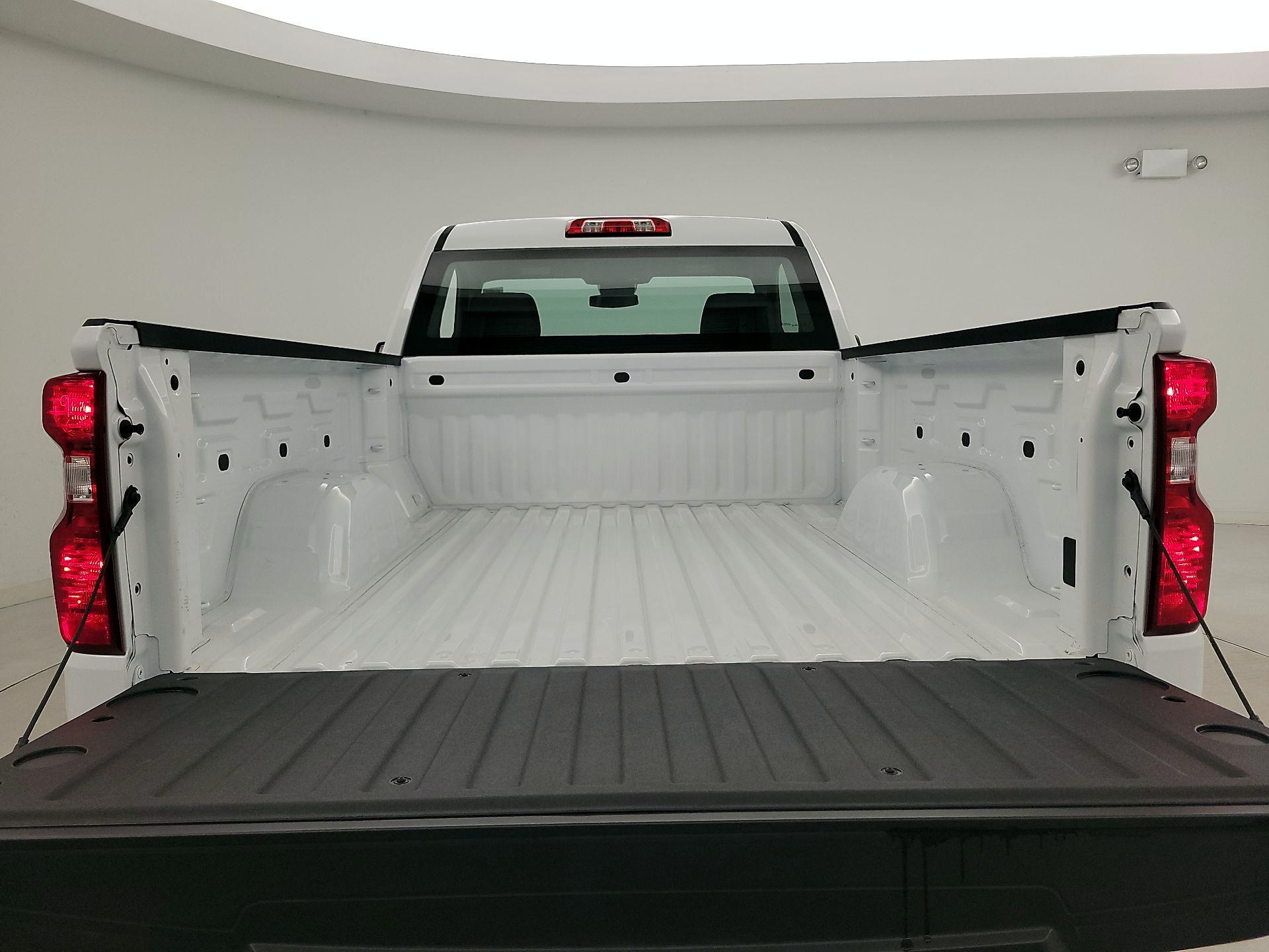 Thumbnail: 2025 Chevrolet Silverado 1500 - 20