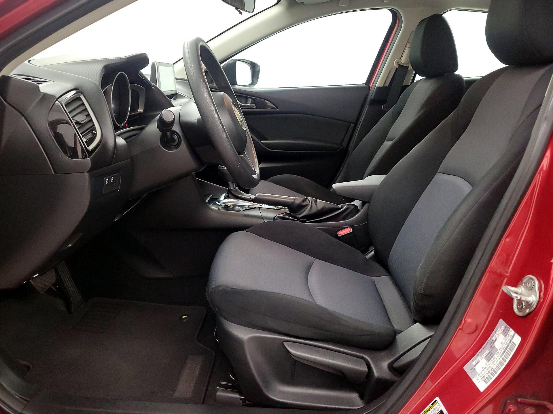Thumbnail: 2016 Mazda Mazda3 - 11