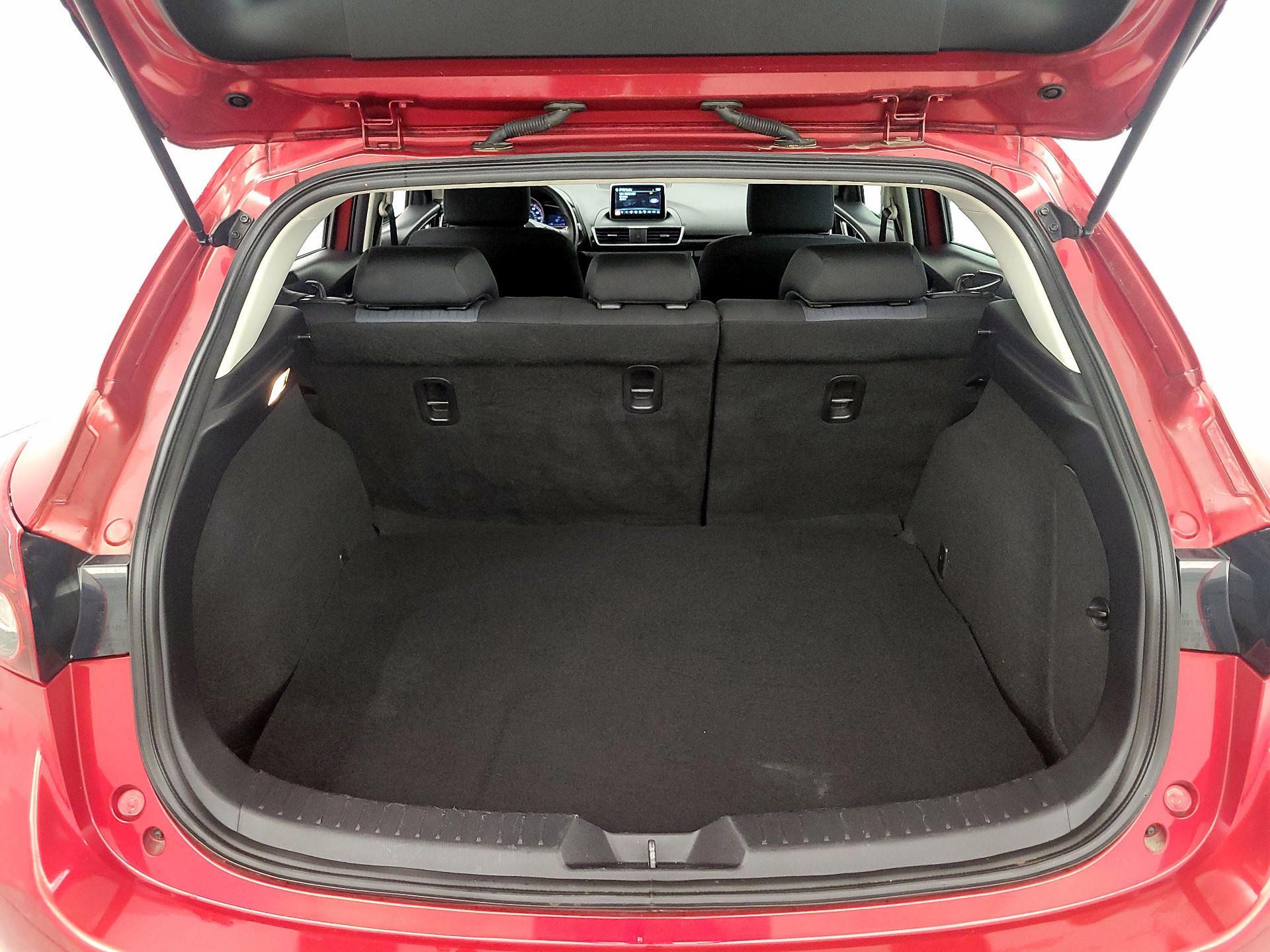 Thumbnail: 2016 Mazda Mazda3 - 20