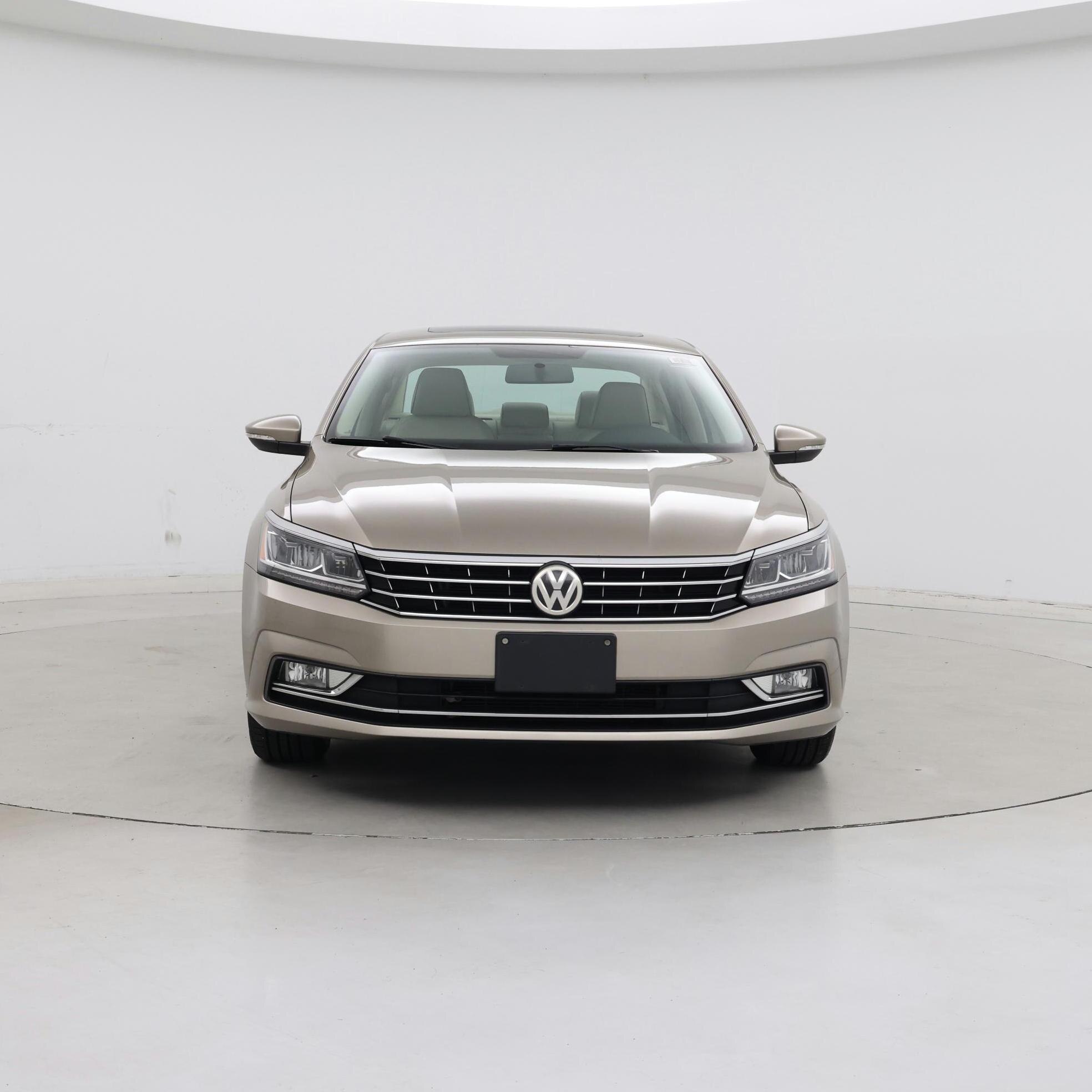 Thumbnail: 2016 Volkswagen Passat - 5