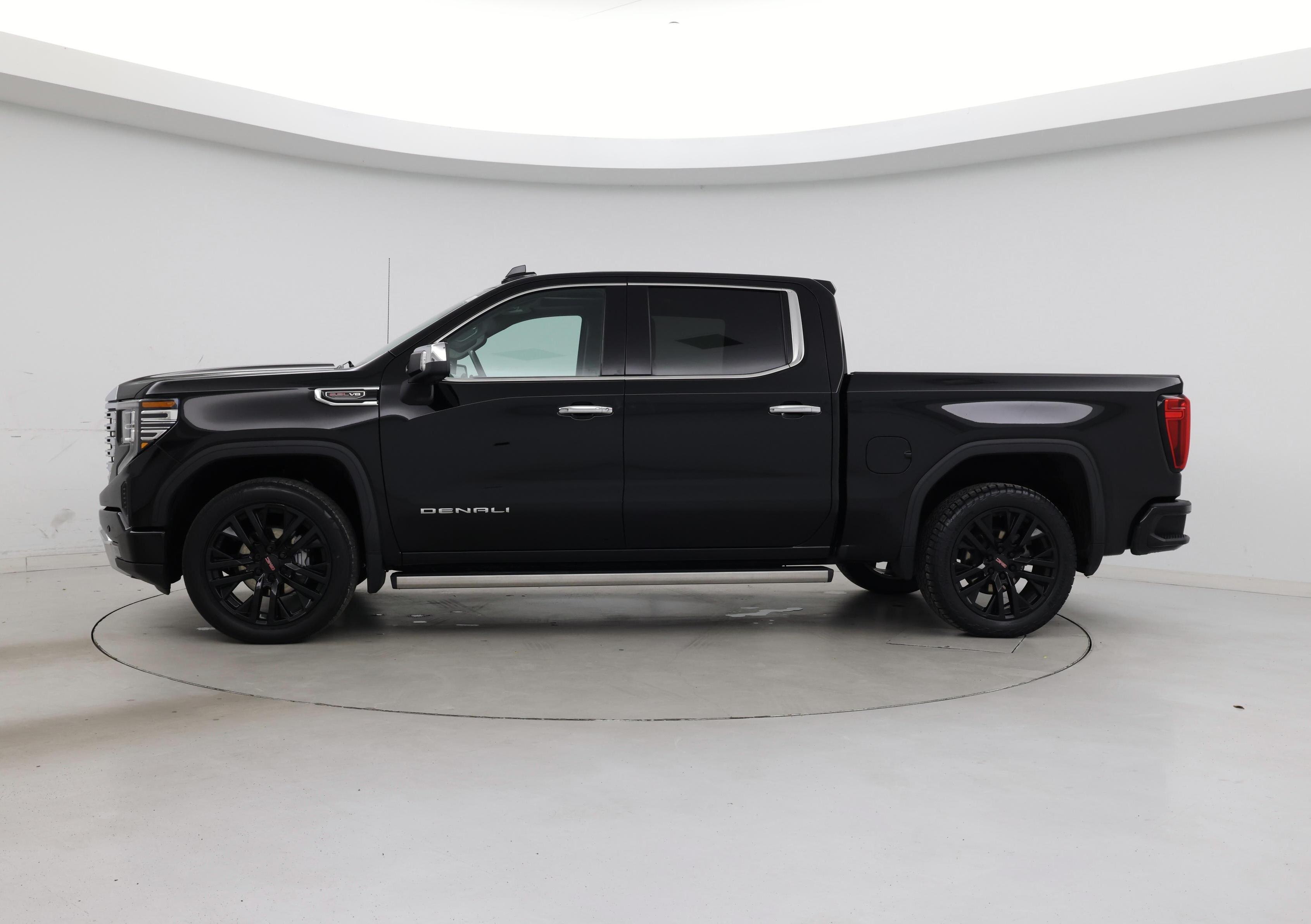 Thumbnail: 2022 GMC Sierra 1500 - 3