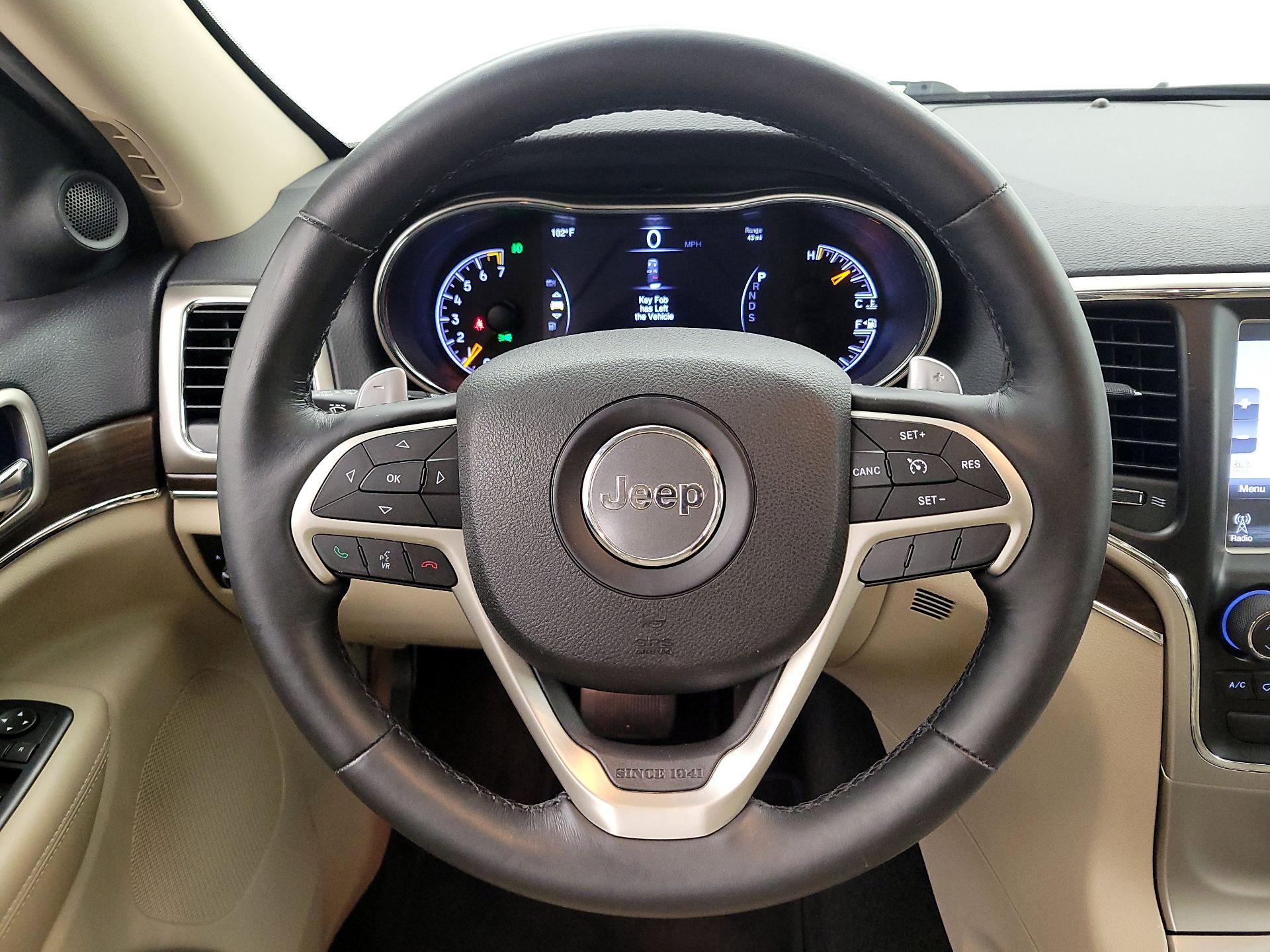 Thumbnail: 2015 Jeep Grand Cherokee - 10