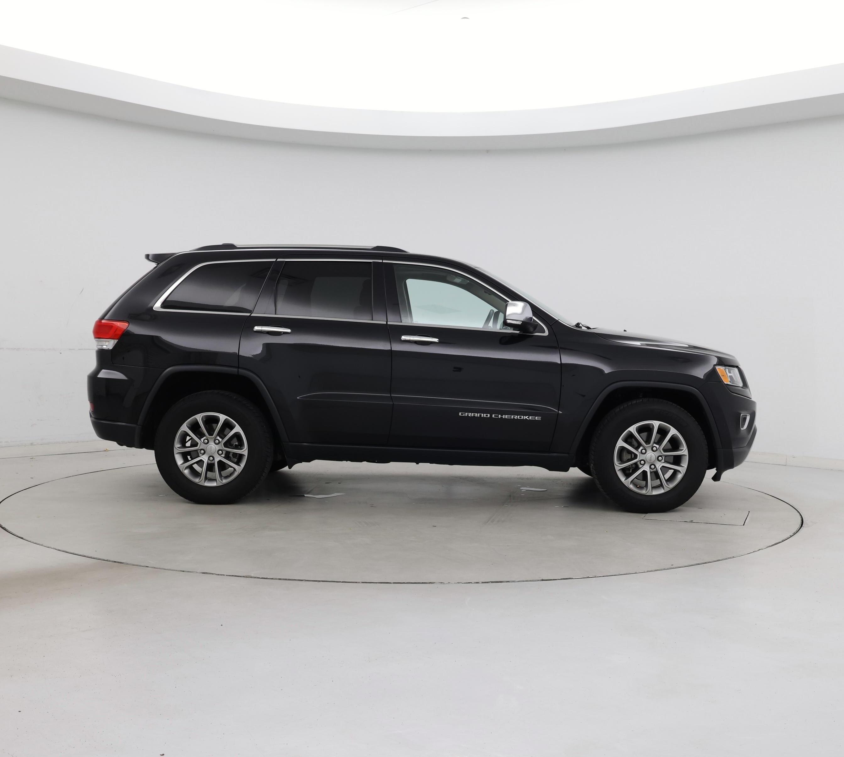 Thumbnail: 2015 Jeep Grand Cherokee - 7