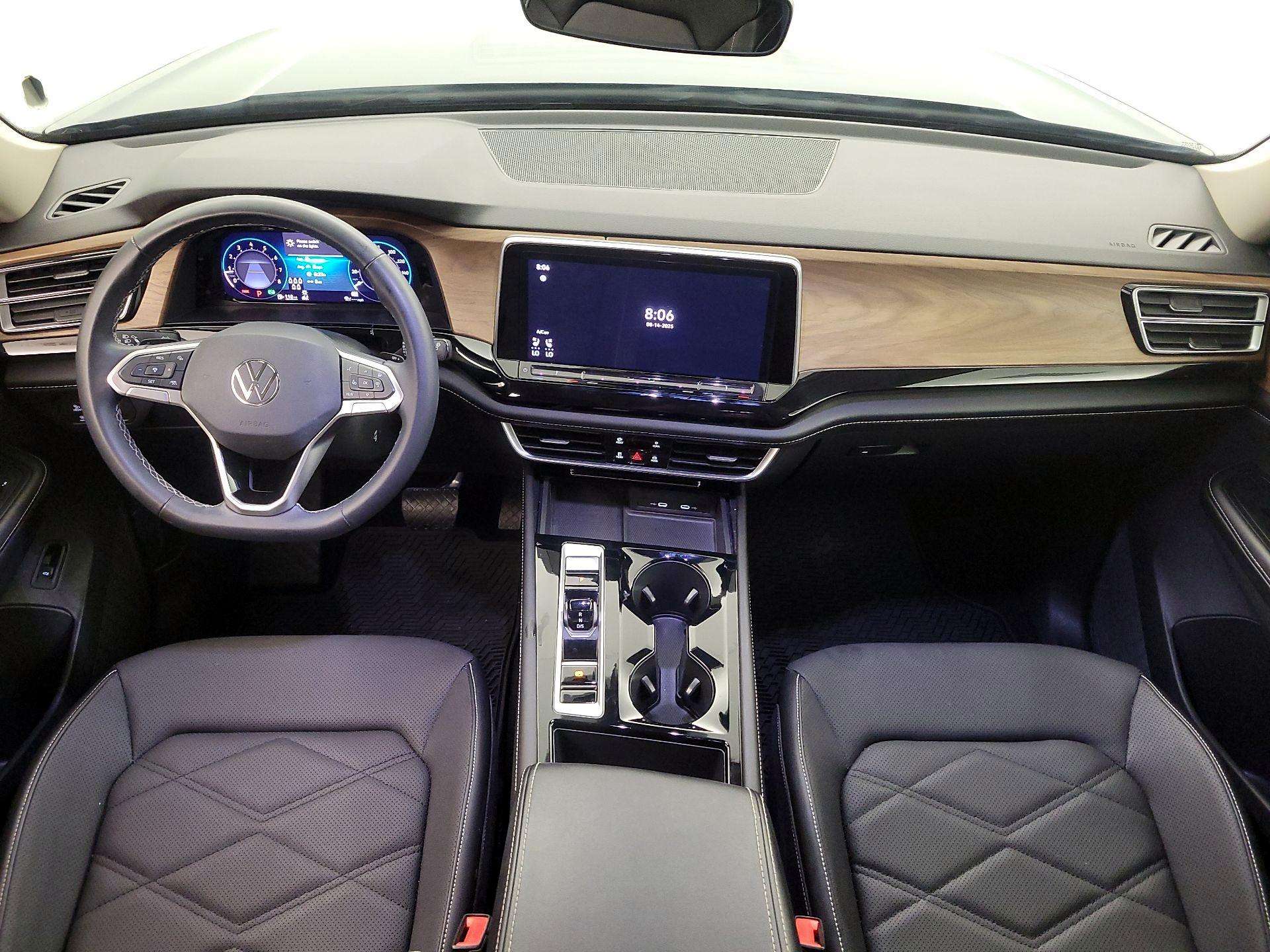 Thumbnail: 2024 Volkswagen Atlas - 9