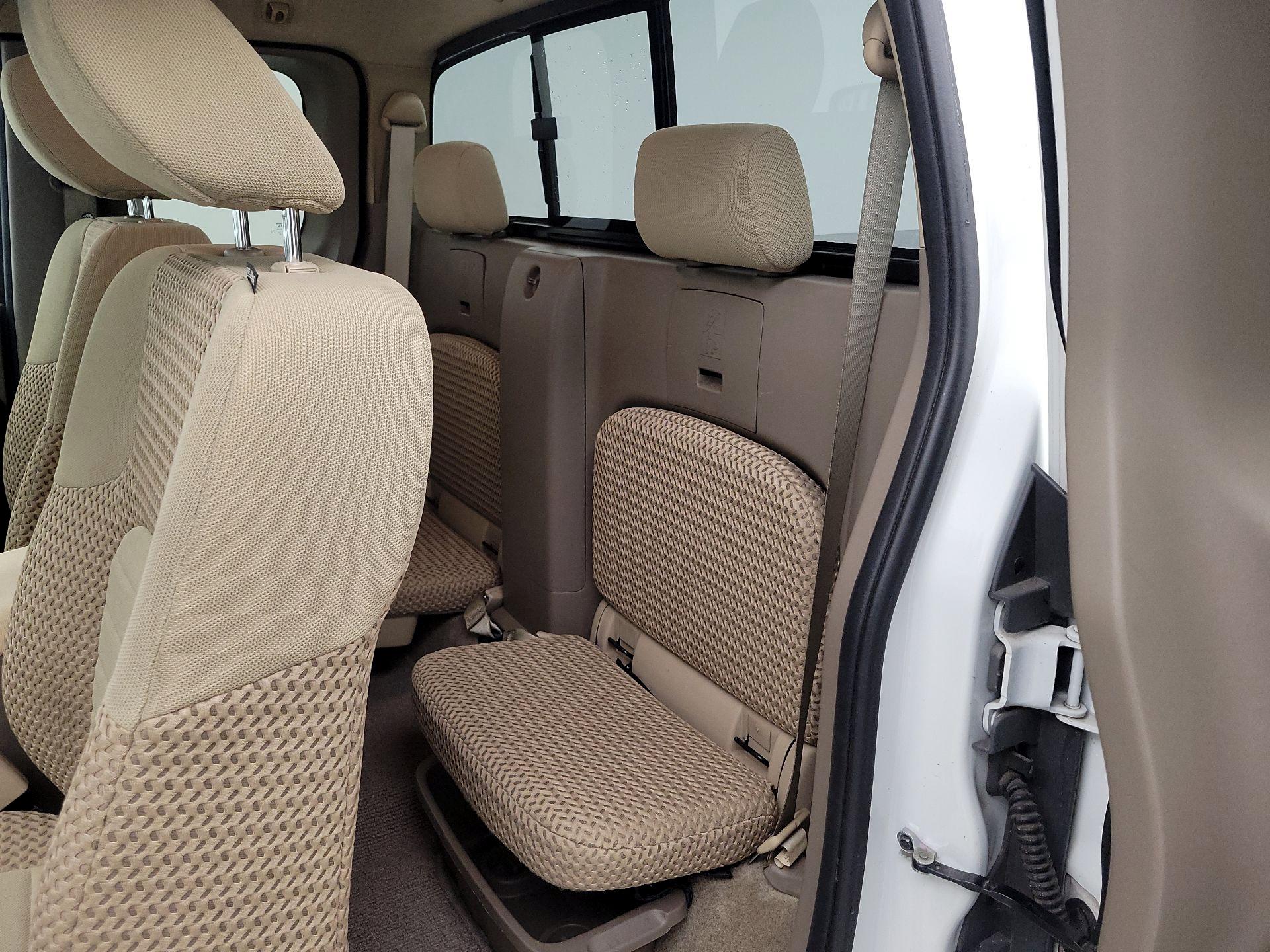 Thumbnail: 2017 Nissan Frontier - 18